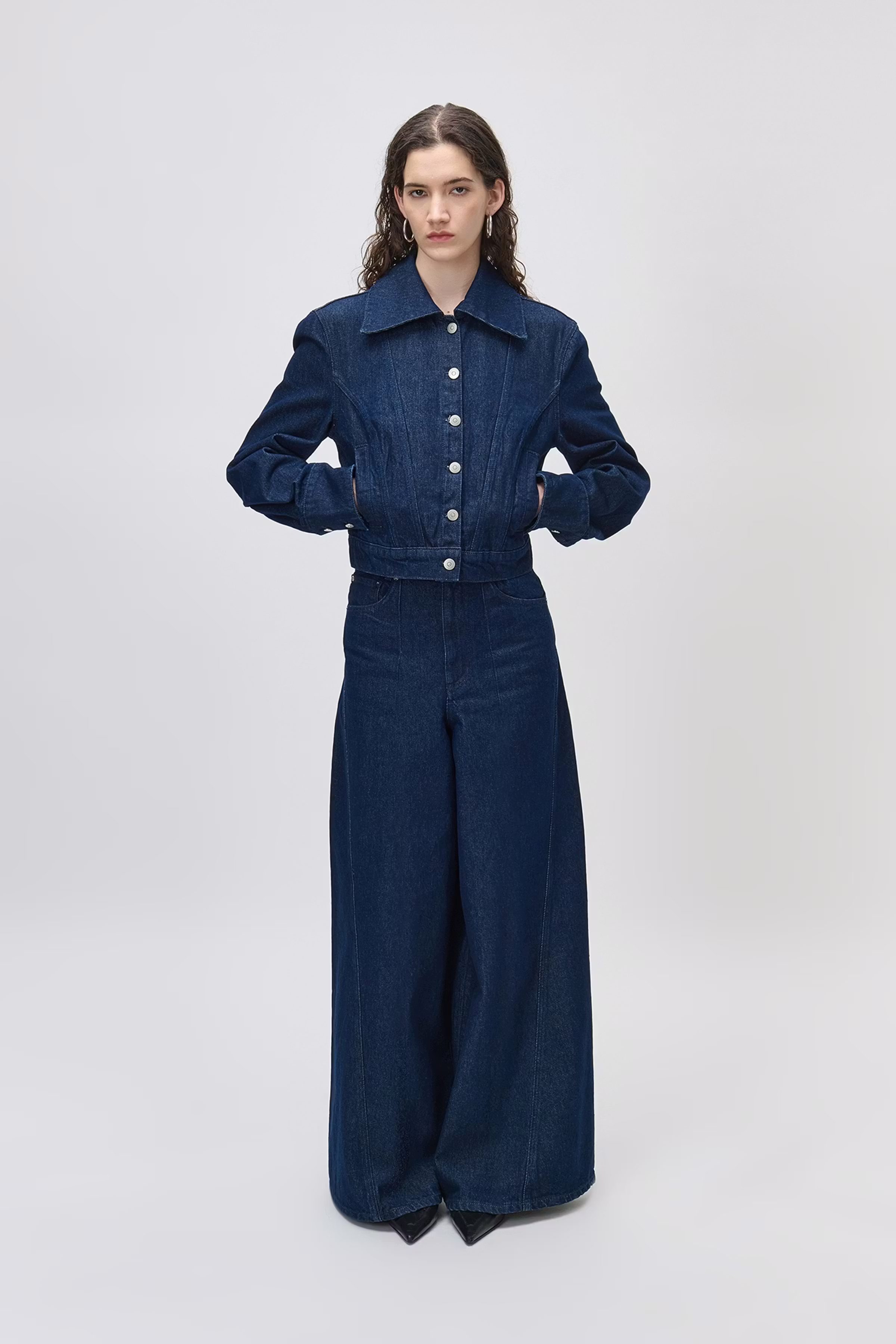 JOVANA JACKET LOOKBOOK FRONT 30600703-BL872