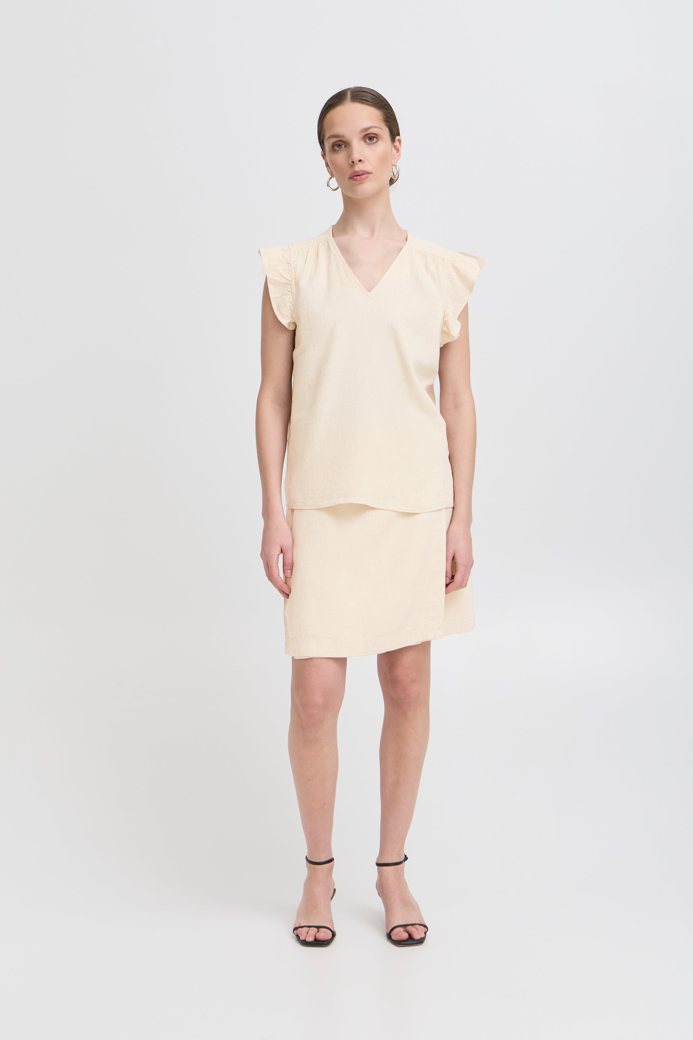 IHLINNO Ærmeløs bluse LOOKBOOK FRONT 20122924-204424