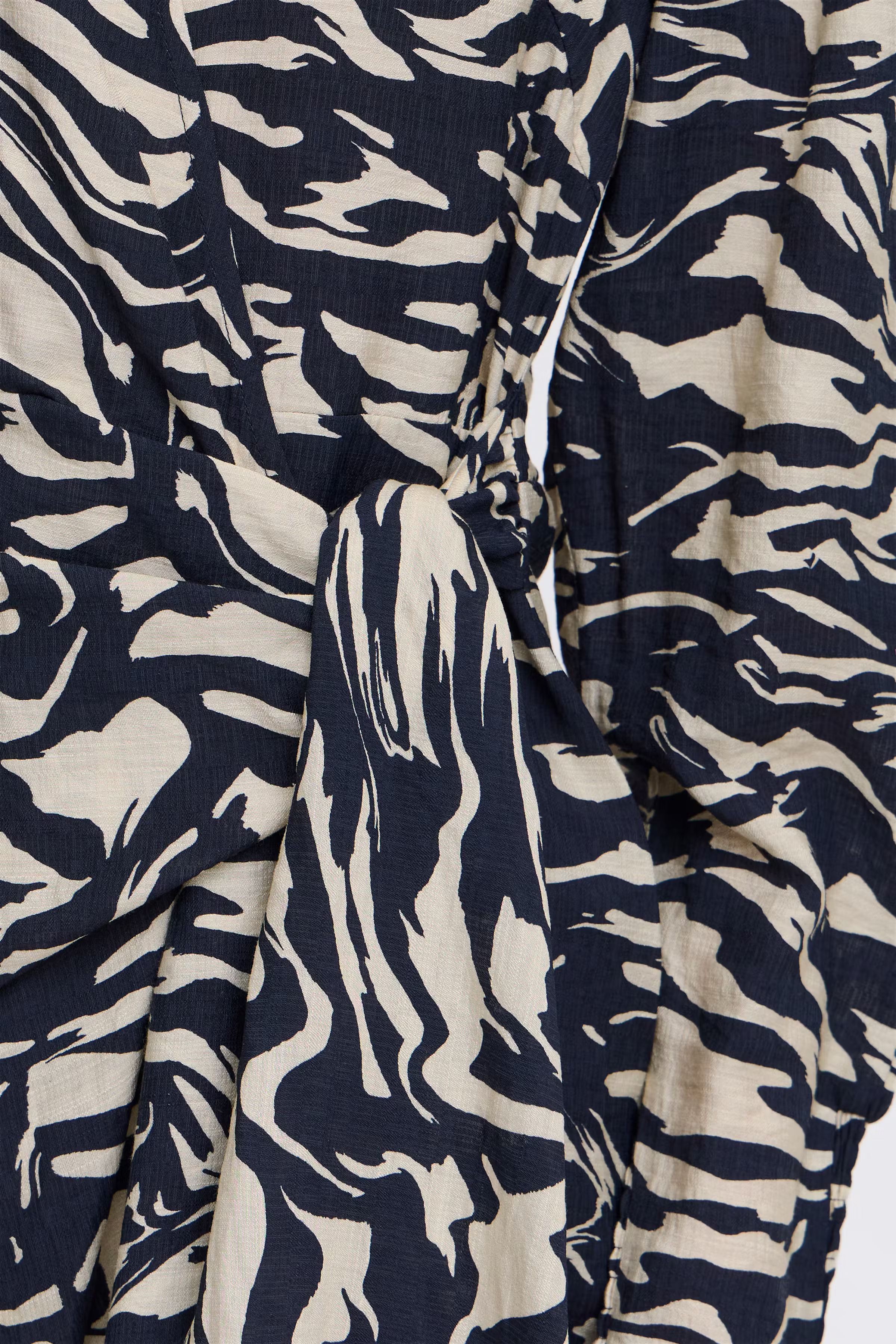 FRARIANA Klänning LOOKBOOK DETAIL 20614544-203623