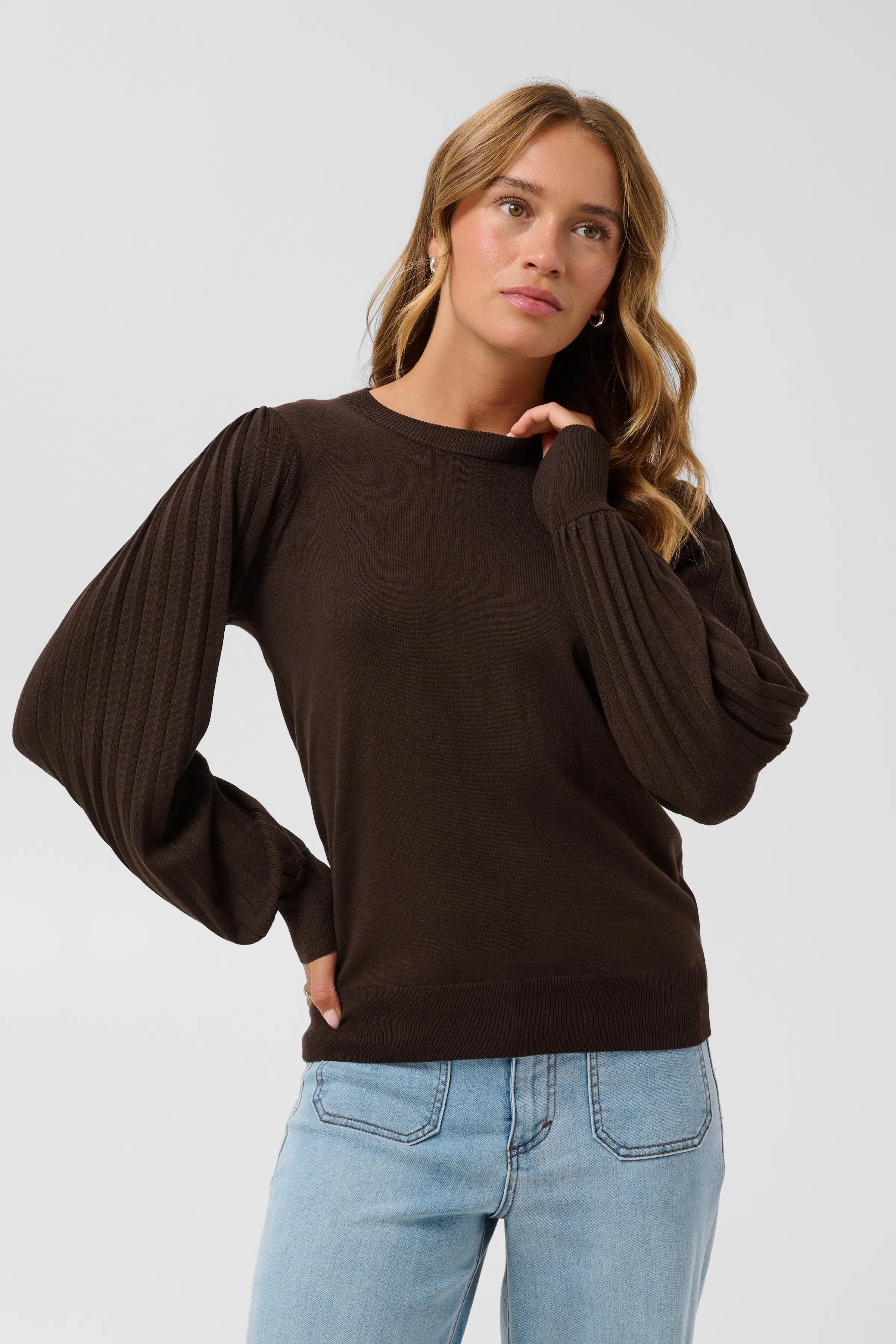 KAlone Pullover LOOKBOOK FRONT 10507905-190915