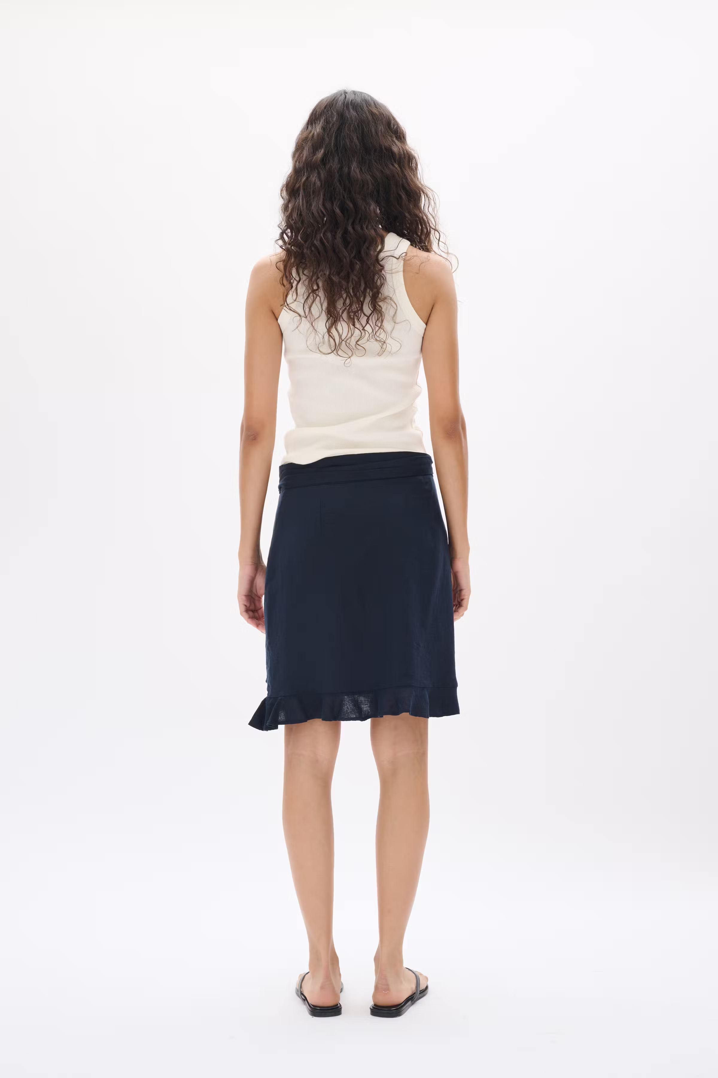 FaridaIW Linen Skirt LOOKBOOK BACK 30110440-300005