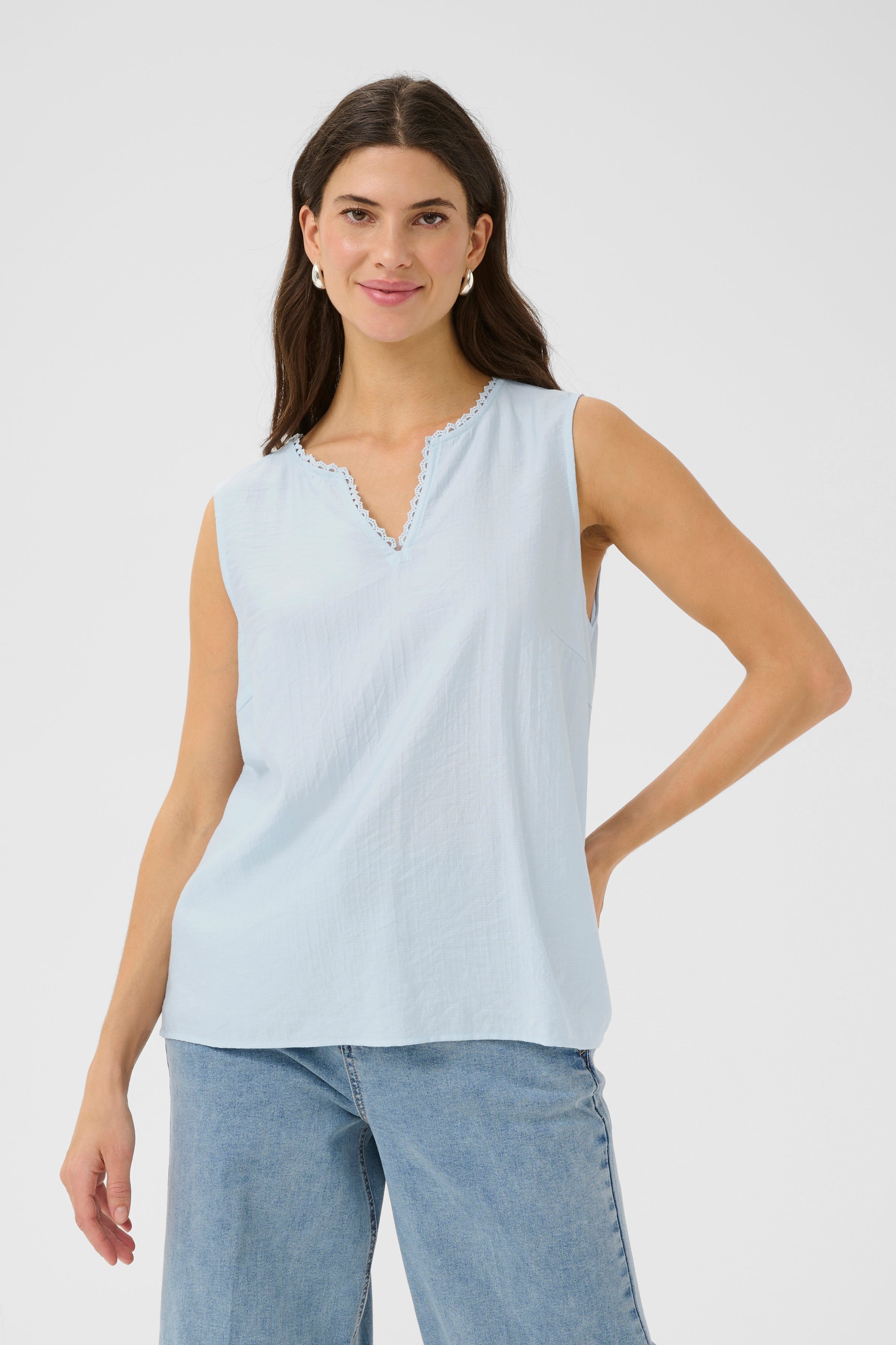 CRLori Top LOOKBOOK FRONT 10613829-163922