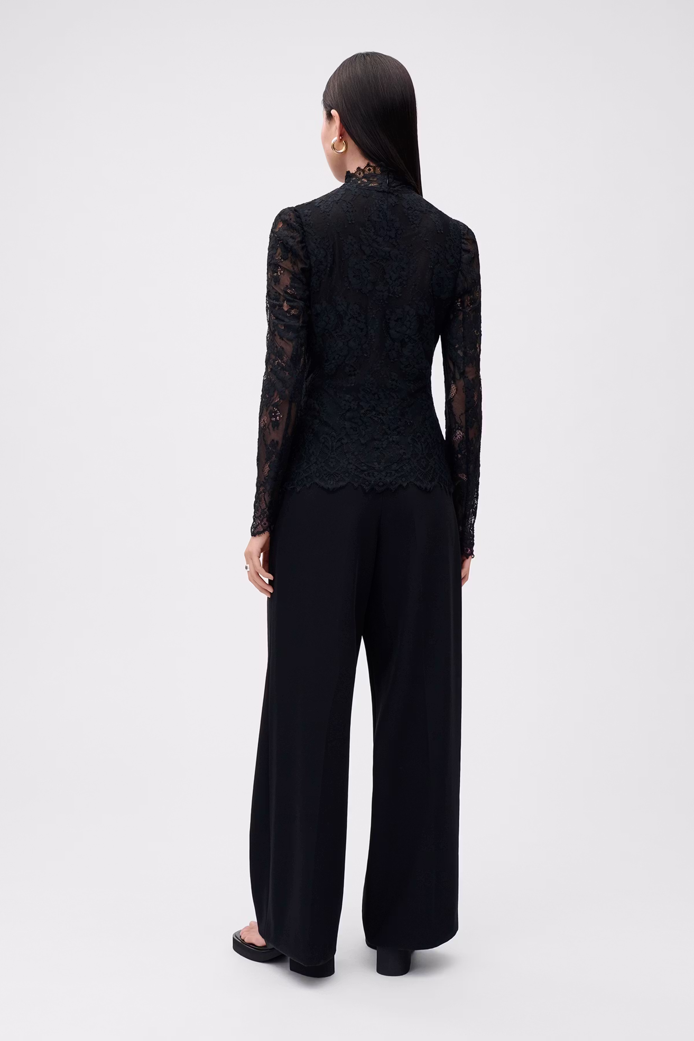 IOBRIHANNA Top LOOKBOOK BACK 30600270-BK999