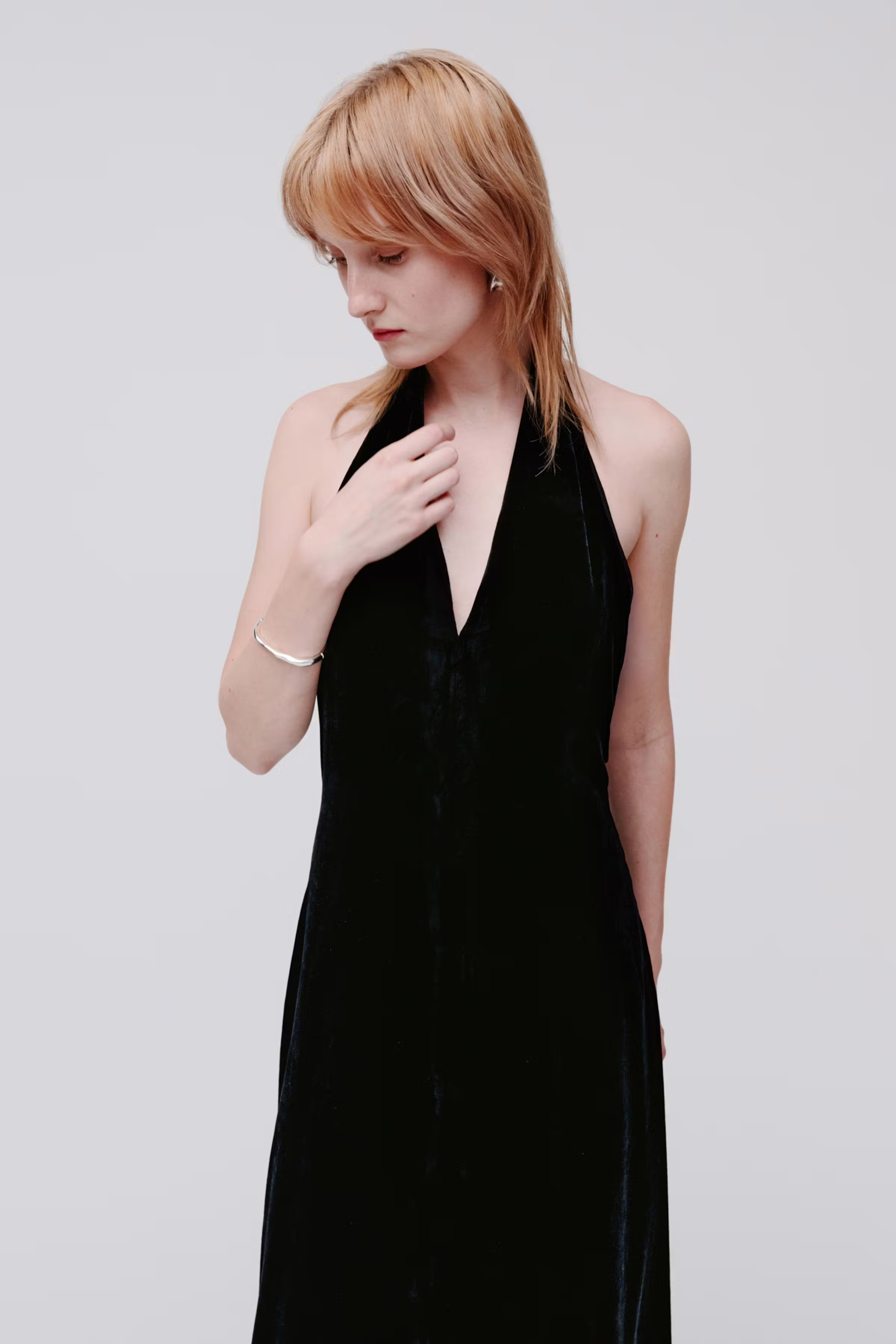 NESTA Dress LOOKBOOK FRONT 30600747-BK999