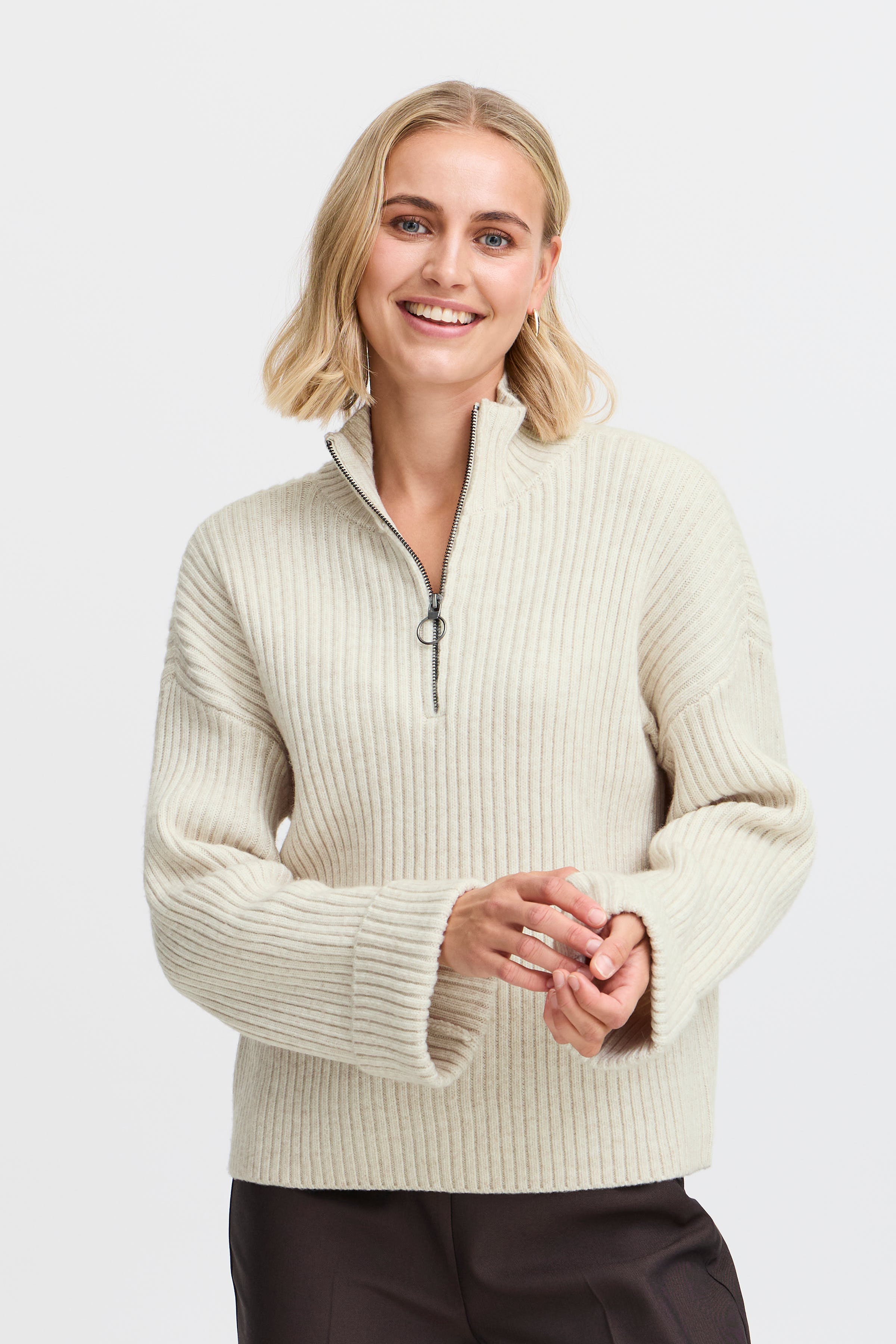 FRELLY Pullover LOOKBOOK FRONT 20615060-200662