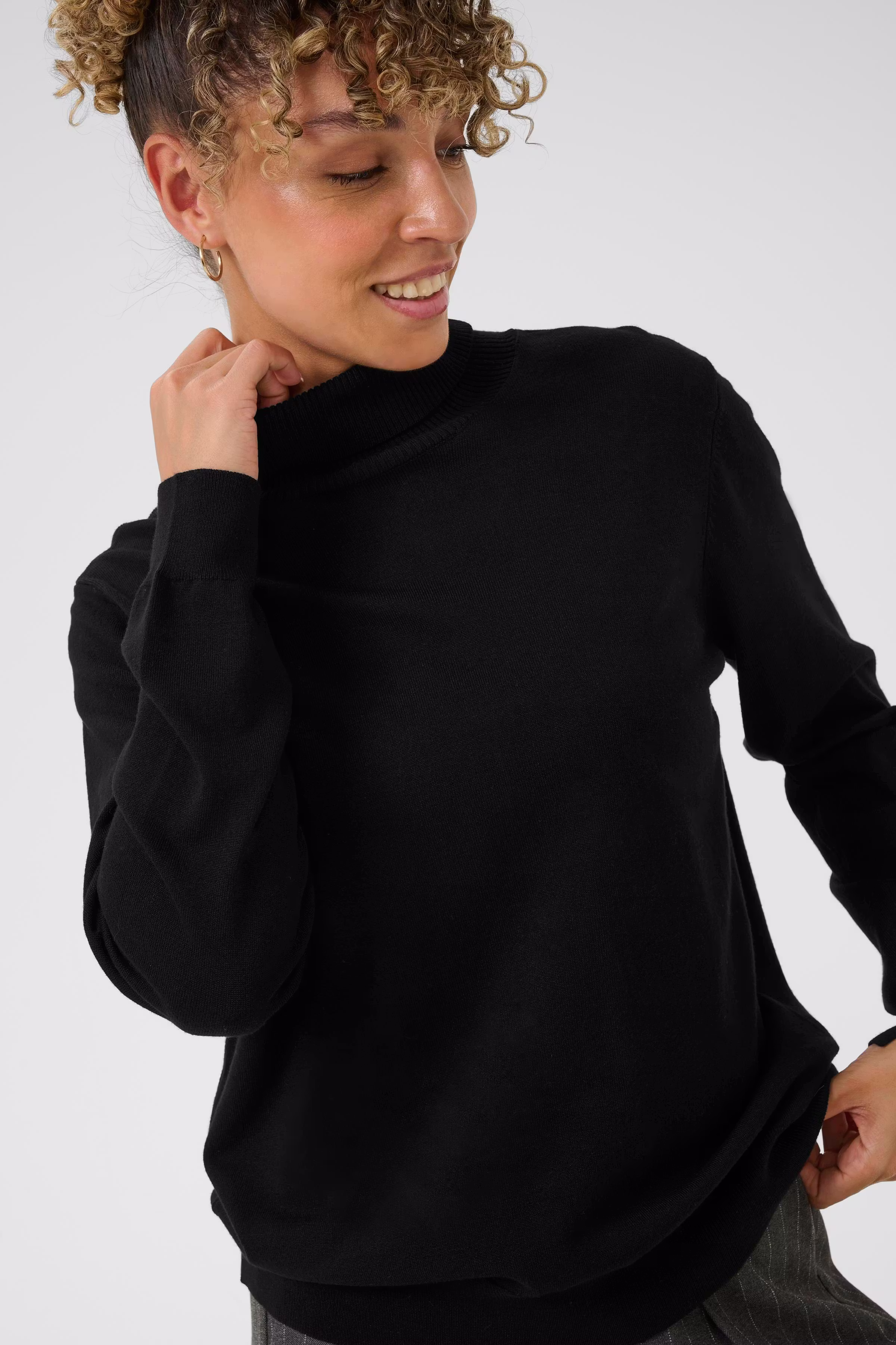 CRVillea Pullover LOOKBOOK DETAIL 10612956-100120