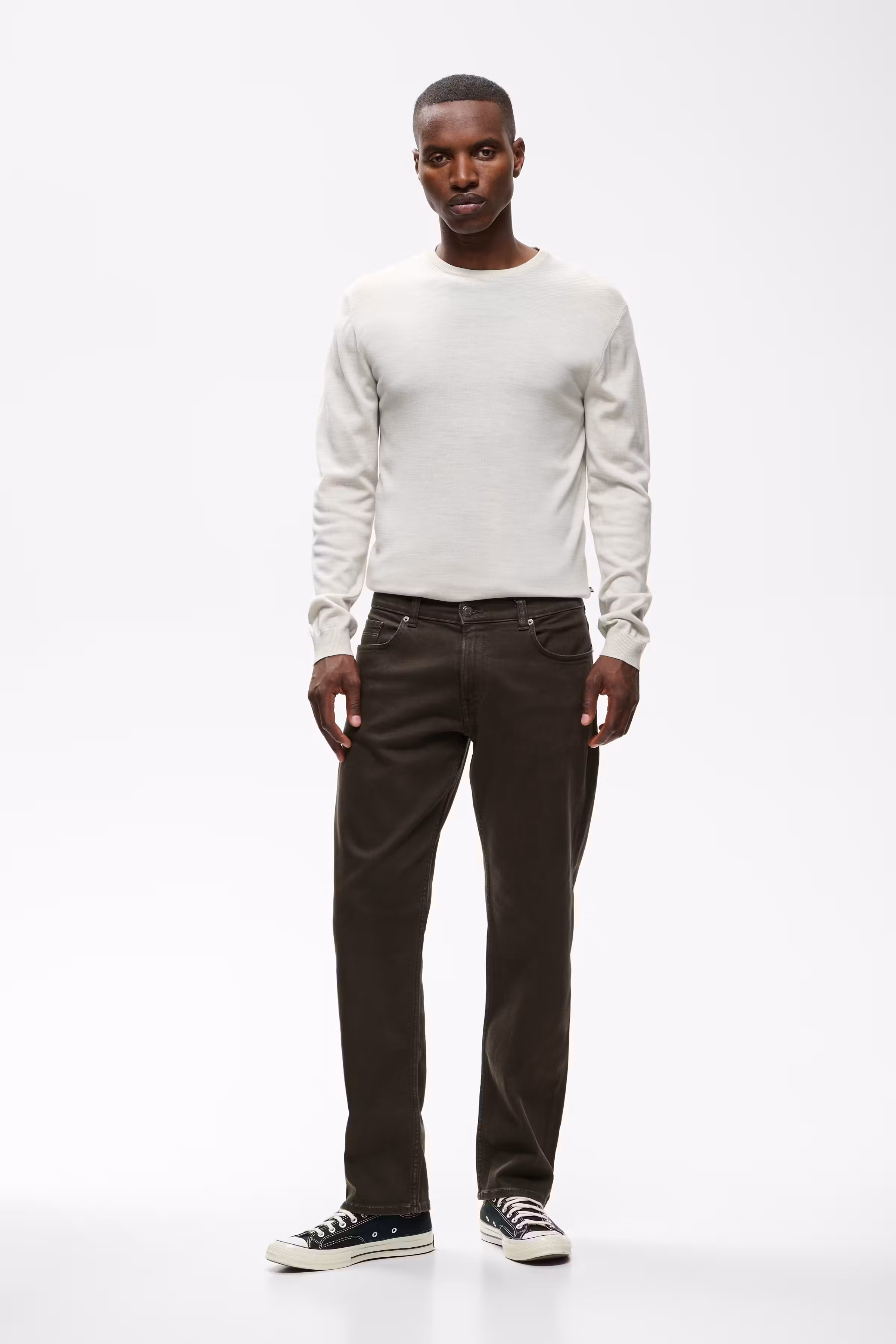 MAMike Hose LOOKBOOK FRONT 30209153-190812