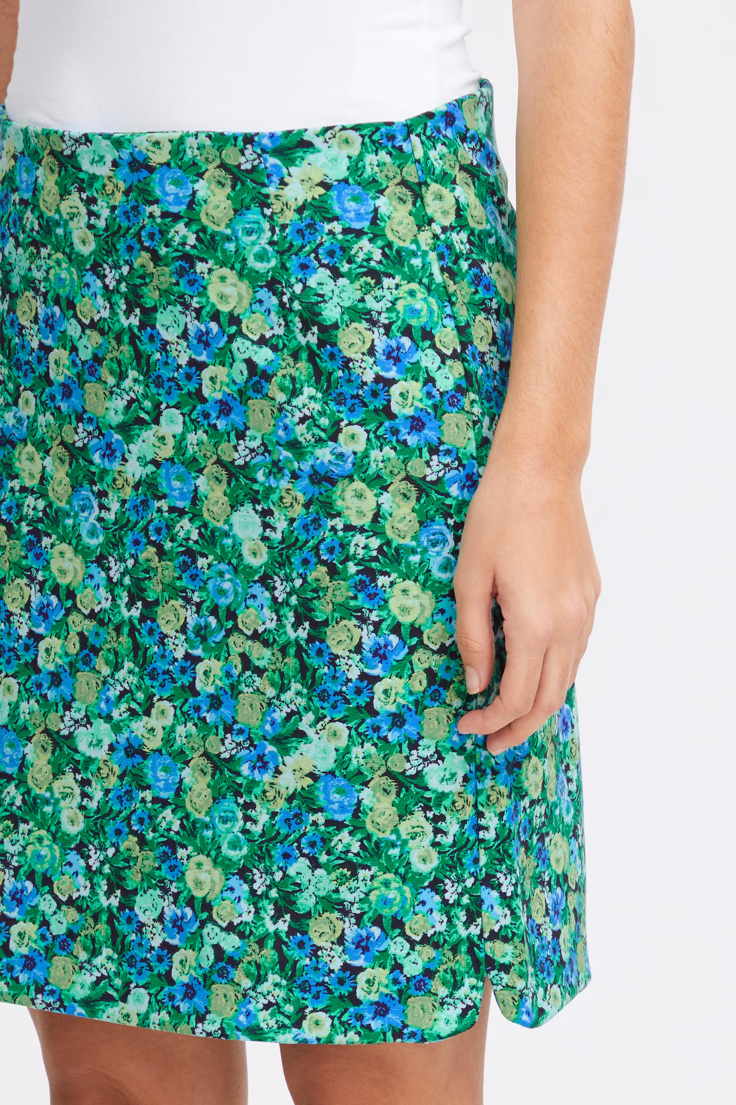 IHKATE Skirt LOOKBOOK DETAIL 20120505-202699