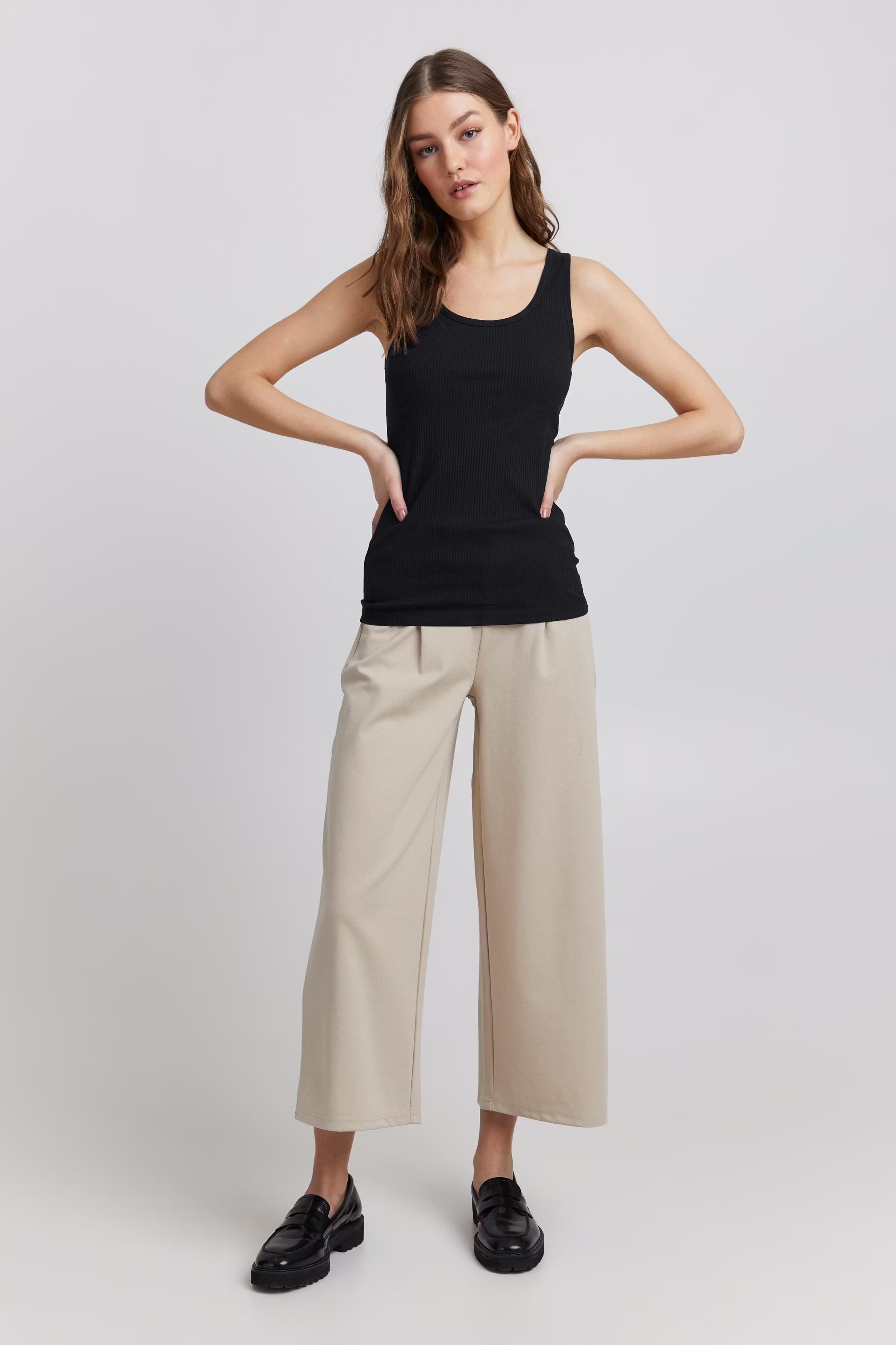 IHSUPER Top LOOKBOOK FRONT 20114882-194008