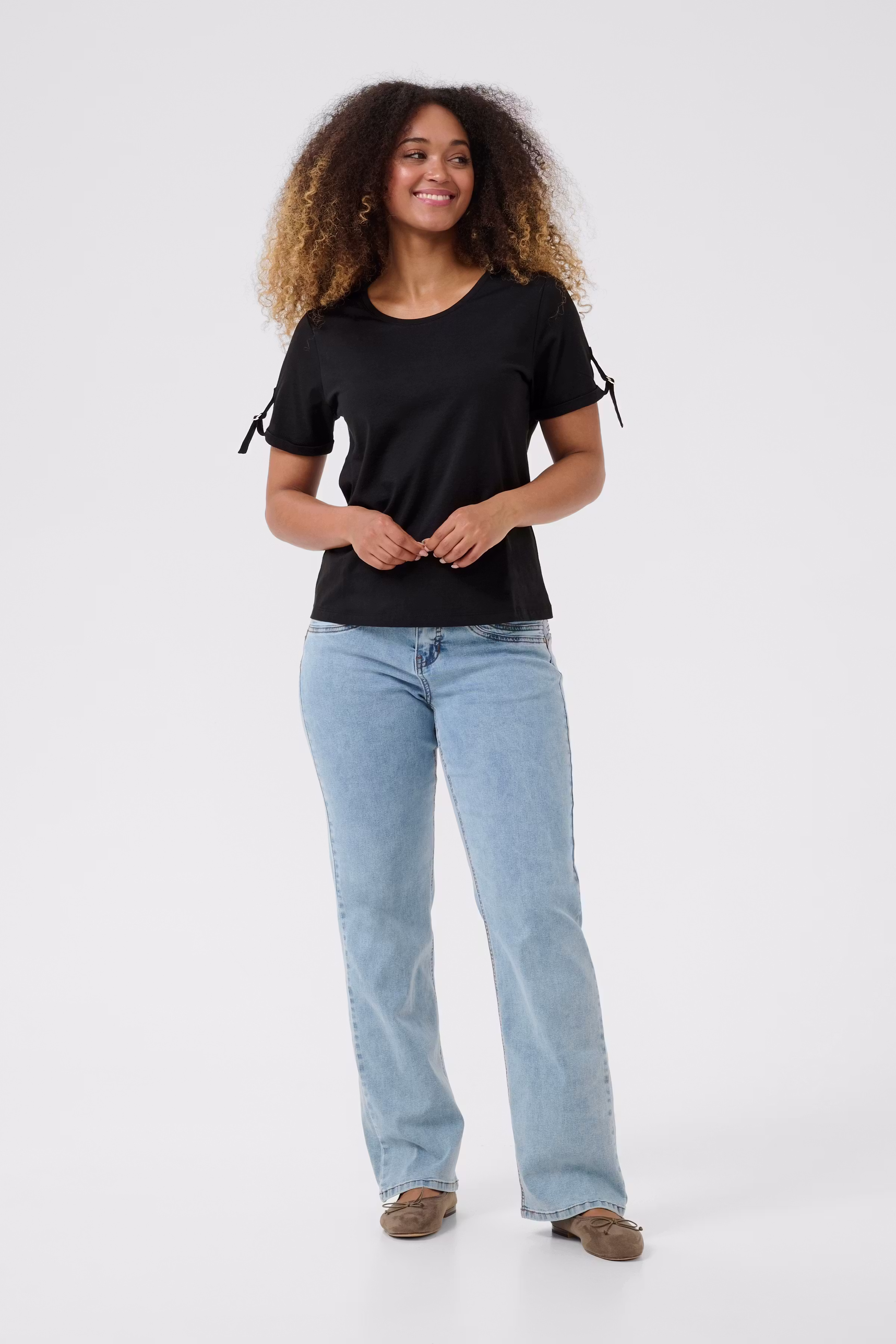 LCDominika T-shirt LOOKBOOK FRONT 10650951-100144