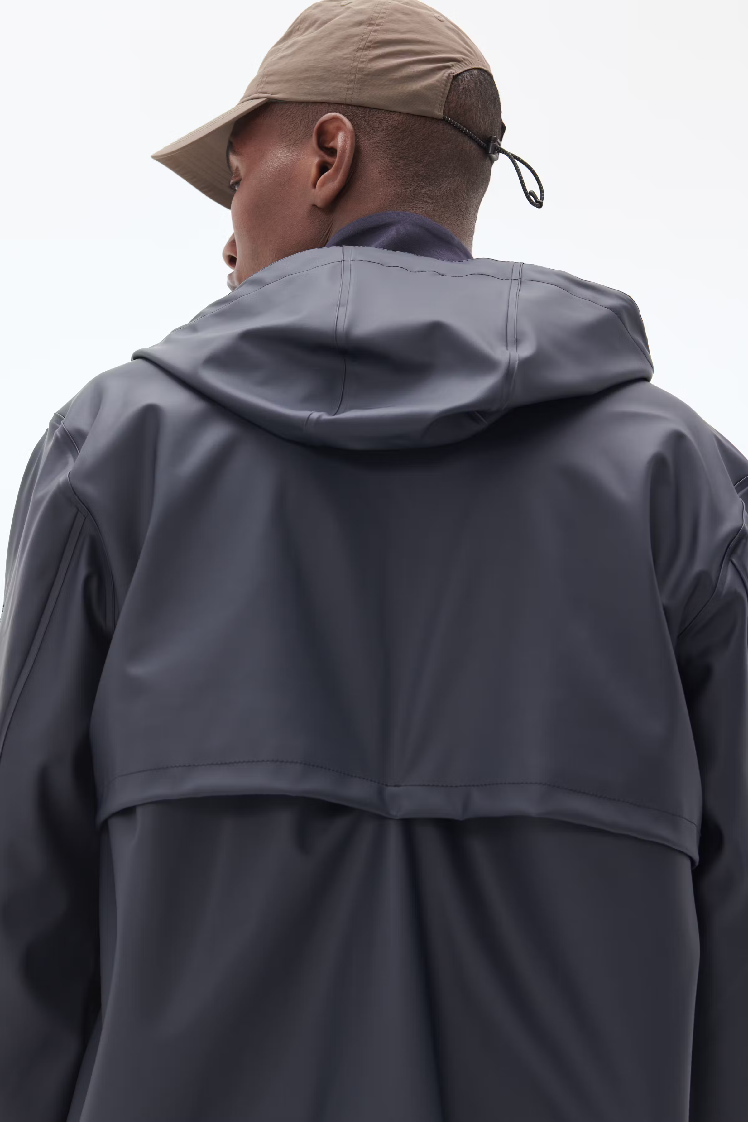 MARainy Mantel LOOKBOOK DETAIL 30207744-194011