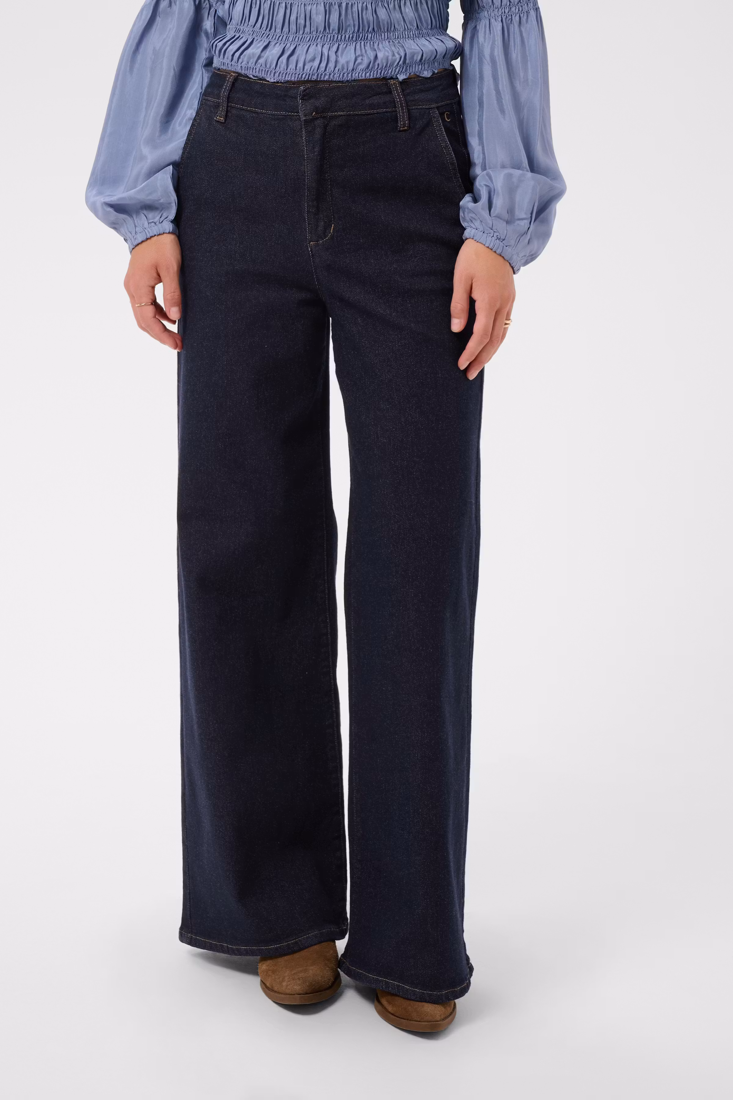 CRVisti Jeans LOOKBOOK FRONT 10612286-109555