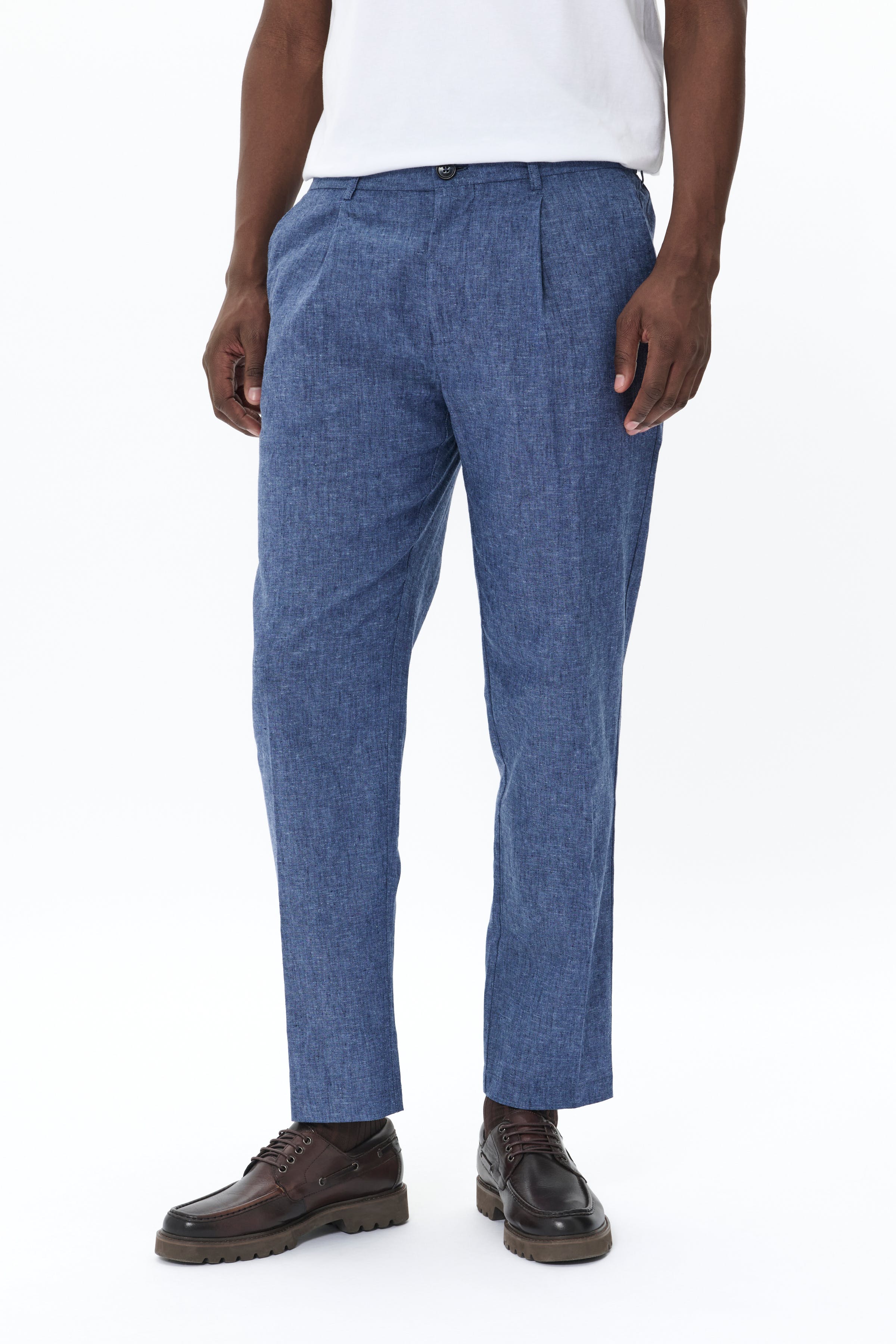 MAhart Byxor LOOKBOOK FRONT 30208114-184218