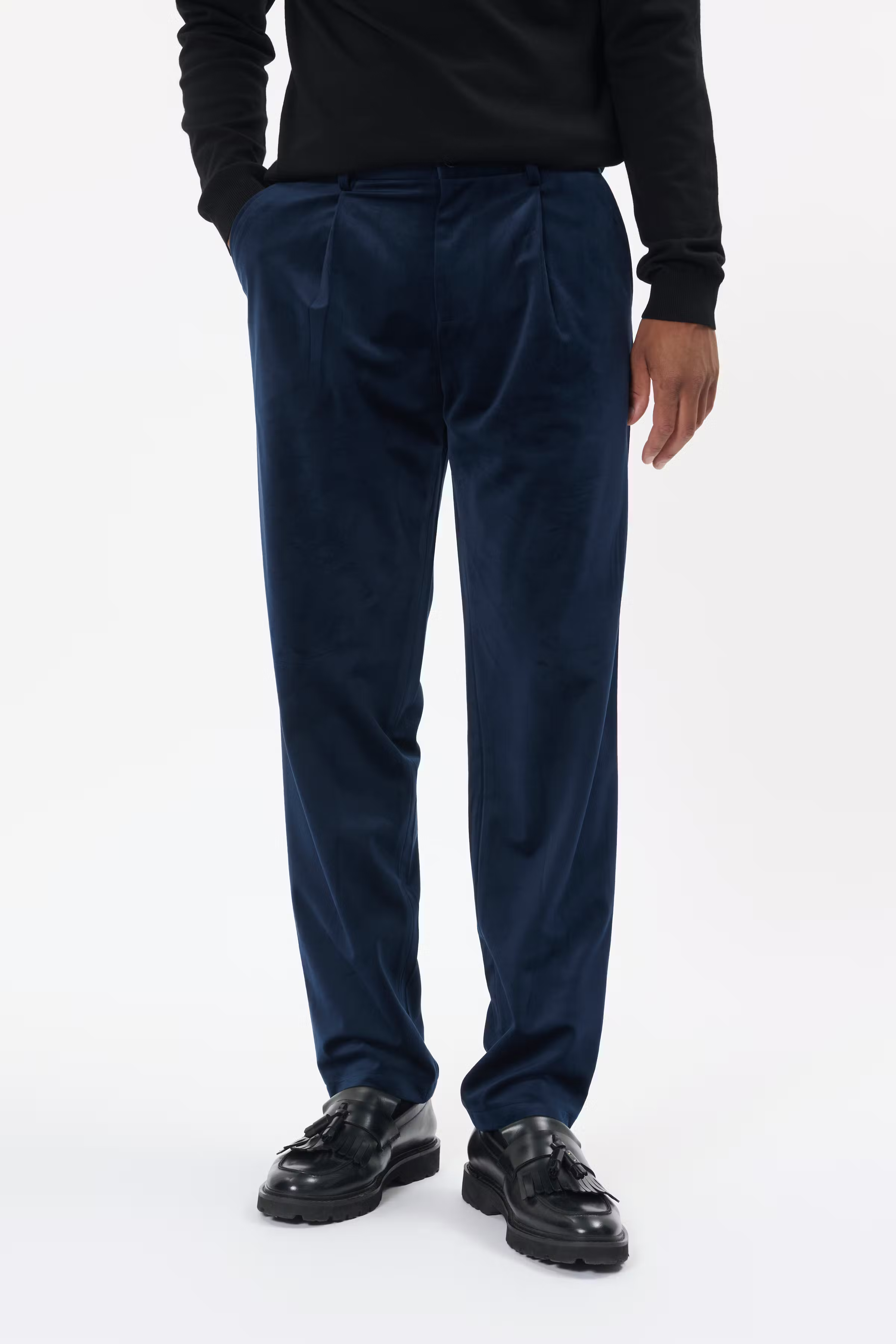 MAkian Velourhose LOOKBOOK FRONT 30208786-301664