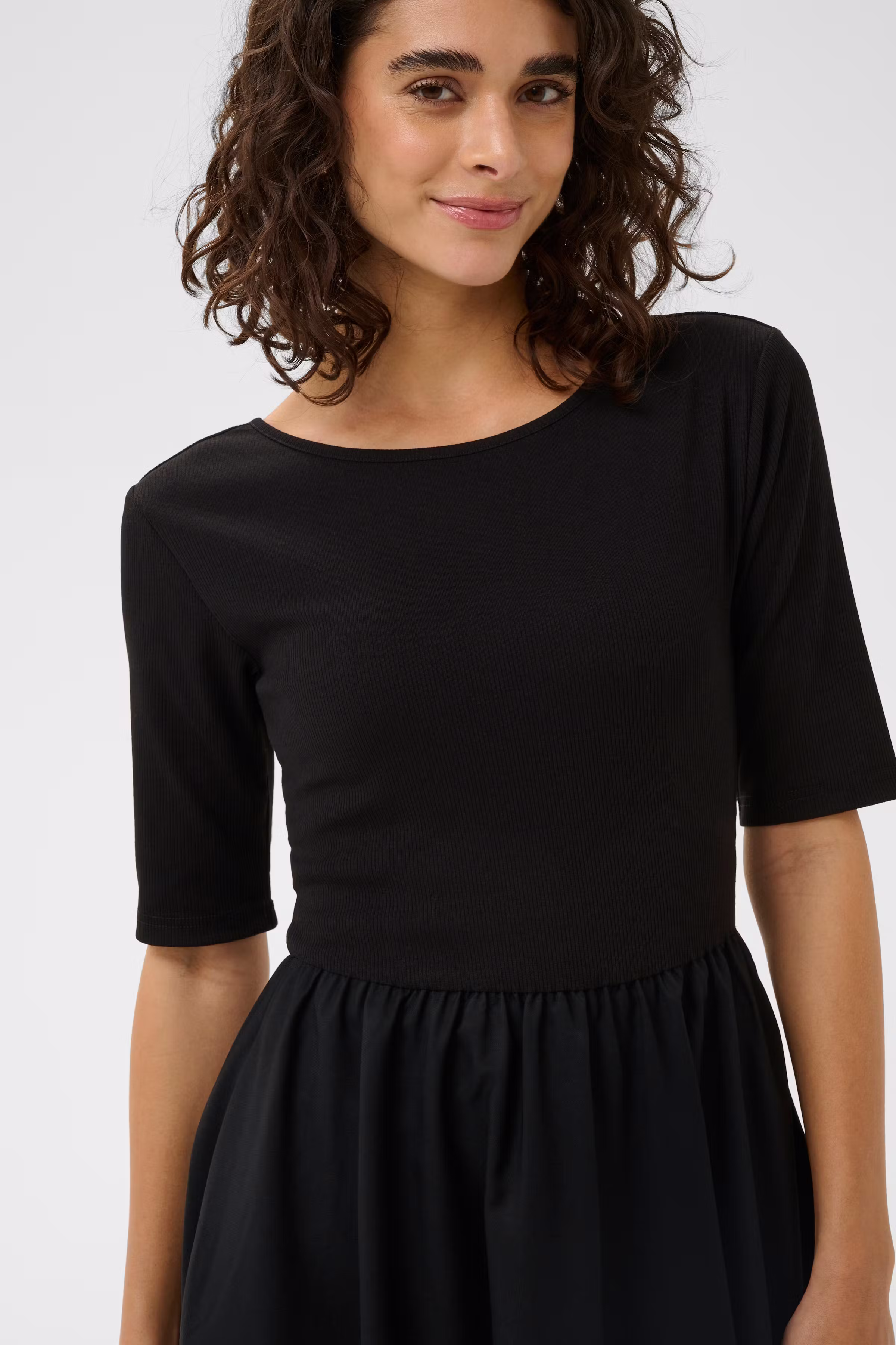 KAkirsten Kleid LOOKBOOK DETAIL 10511464-100121