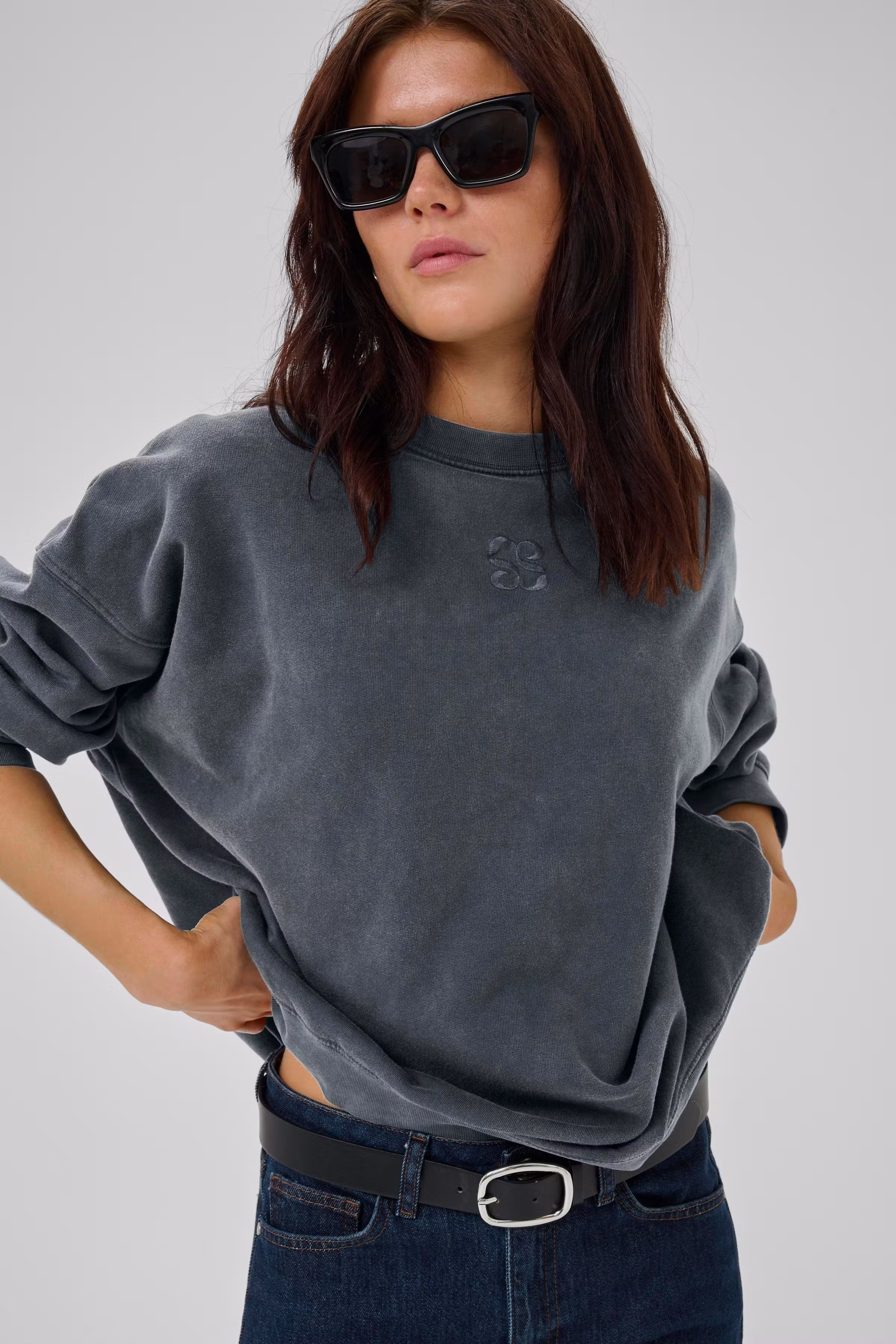 DiegoMW Sweatshirt LOOKBOOK DETAIL 10704891-100089