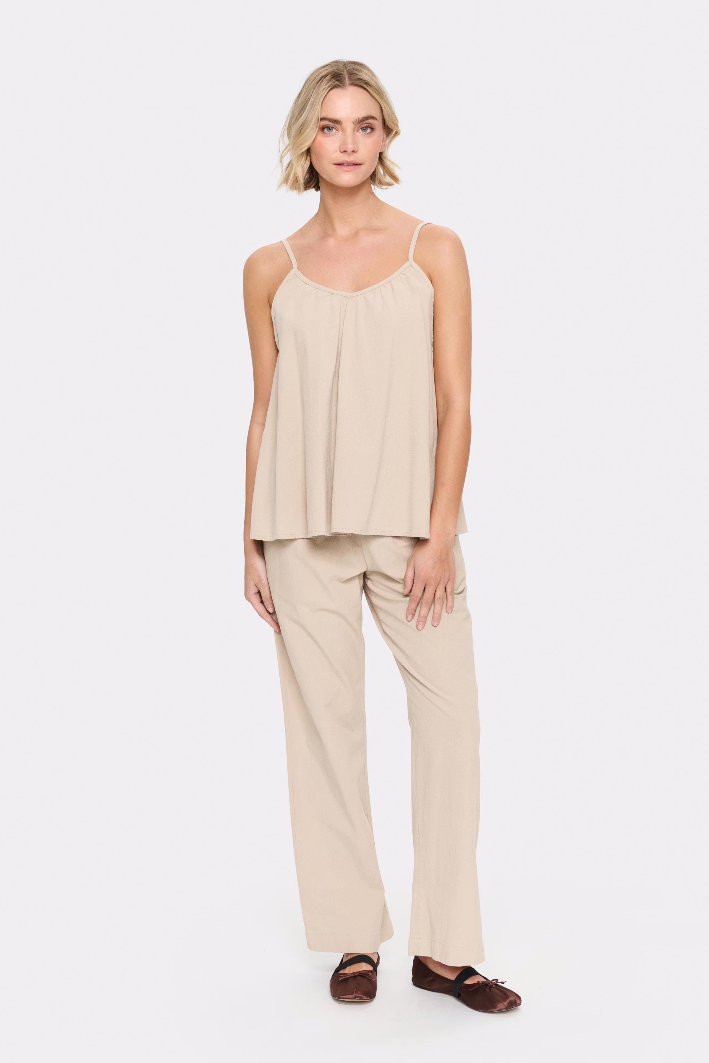 ZalindaSZ Top LOOKBOOK FRONT 30513950-161105