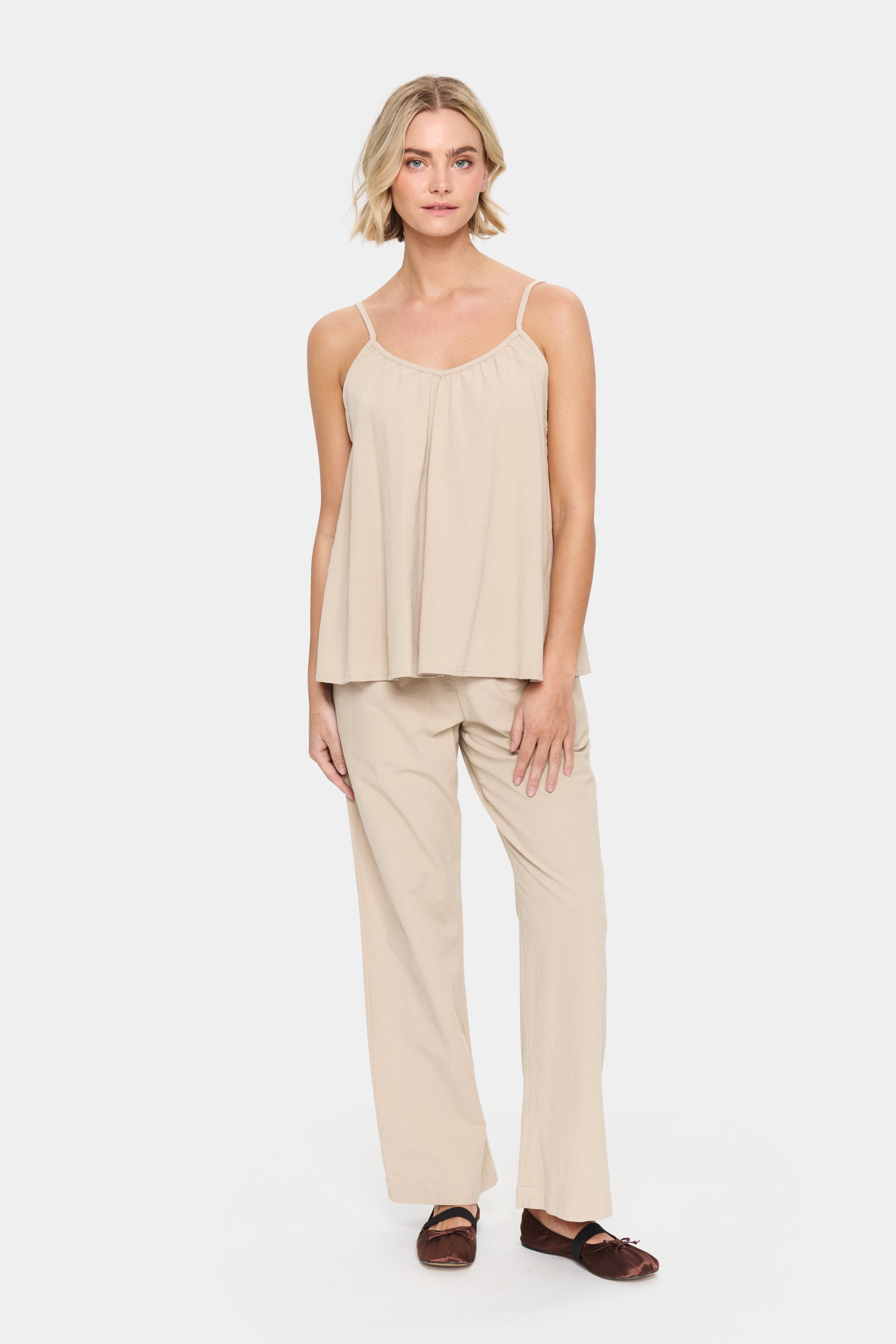 ZalindaSZ Top LOOKBOOK FRONT 30513950-161105