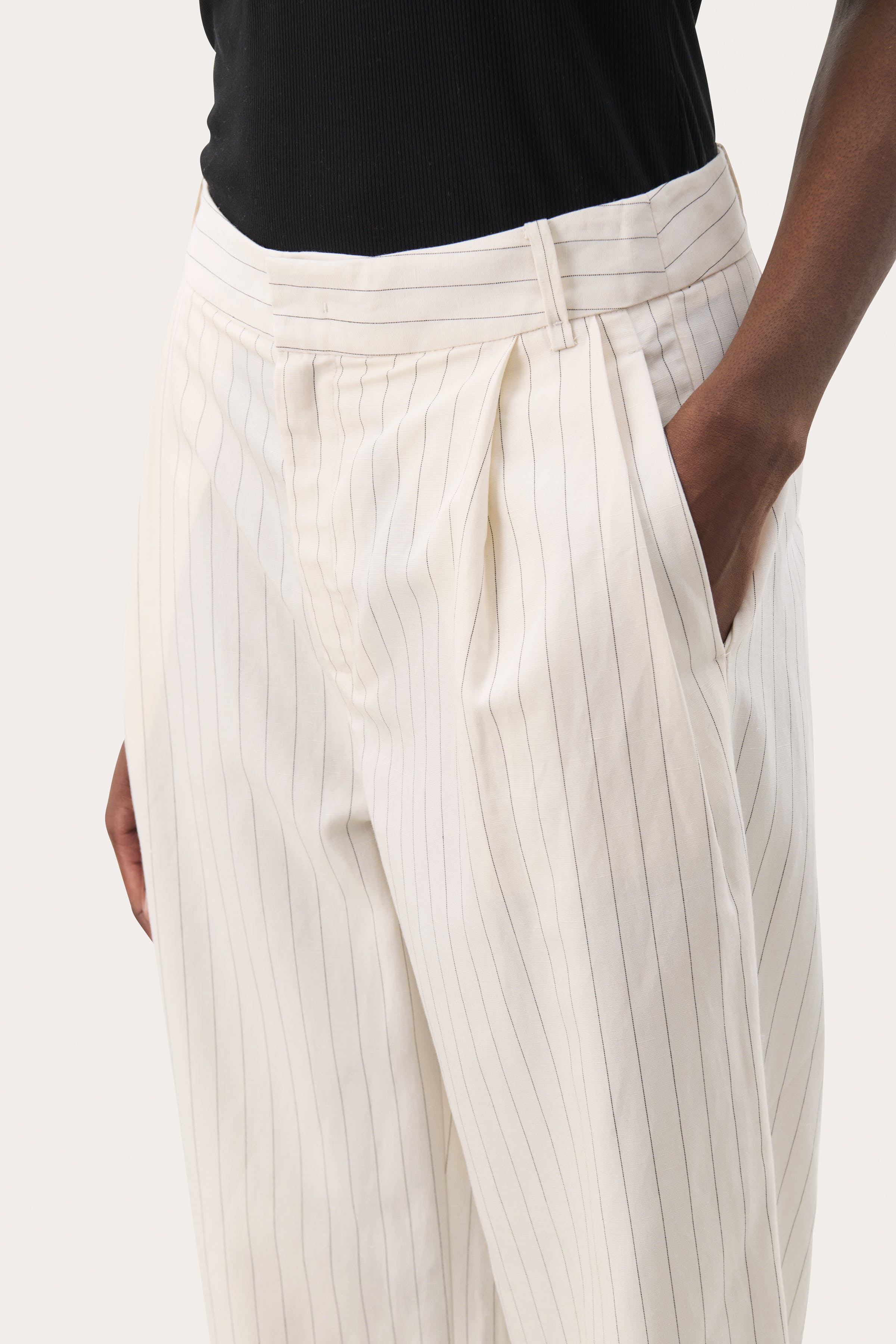 RabiaPW Bukser LOOKBOOK DETAIL 30309595-303910