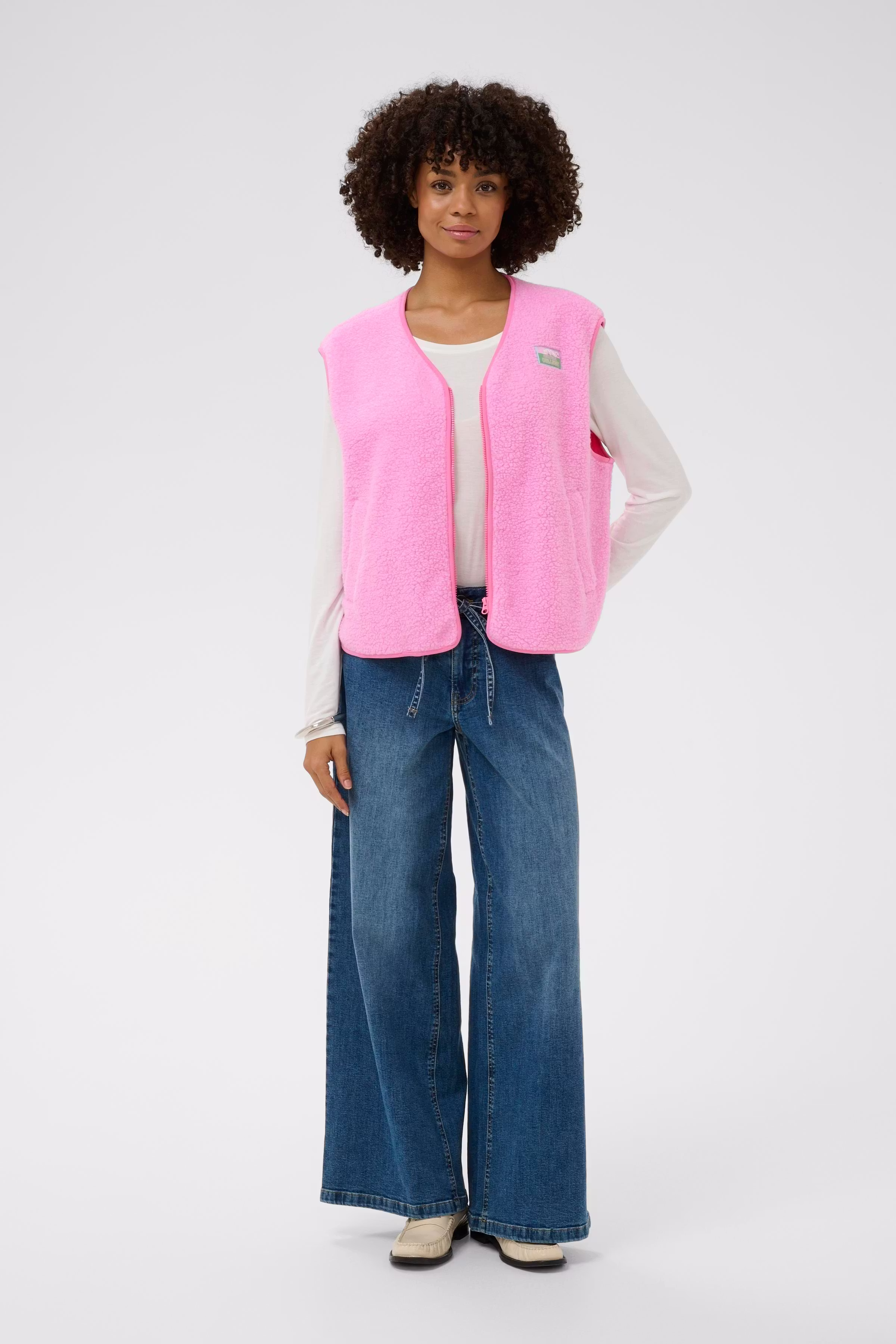 CUcatina teddy väst LOOKBOOK FRONT 50112701-152215