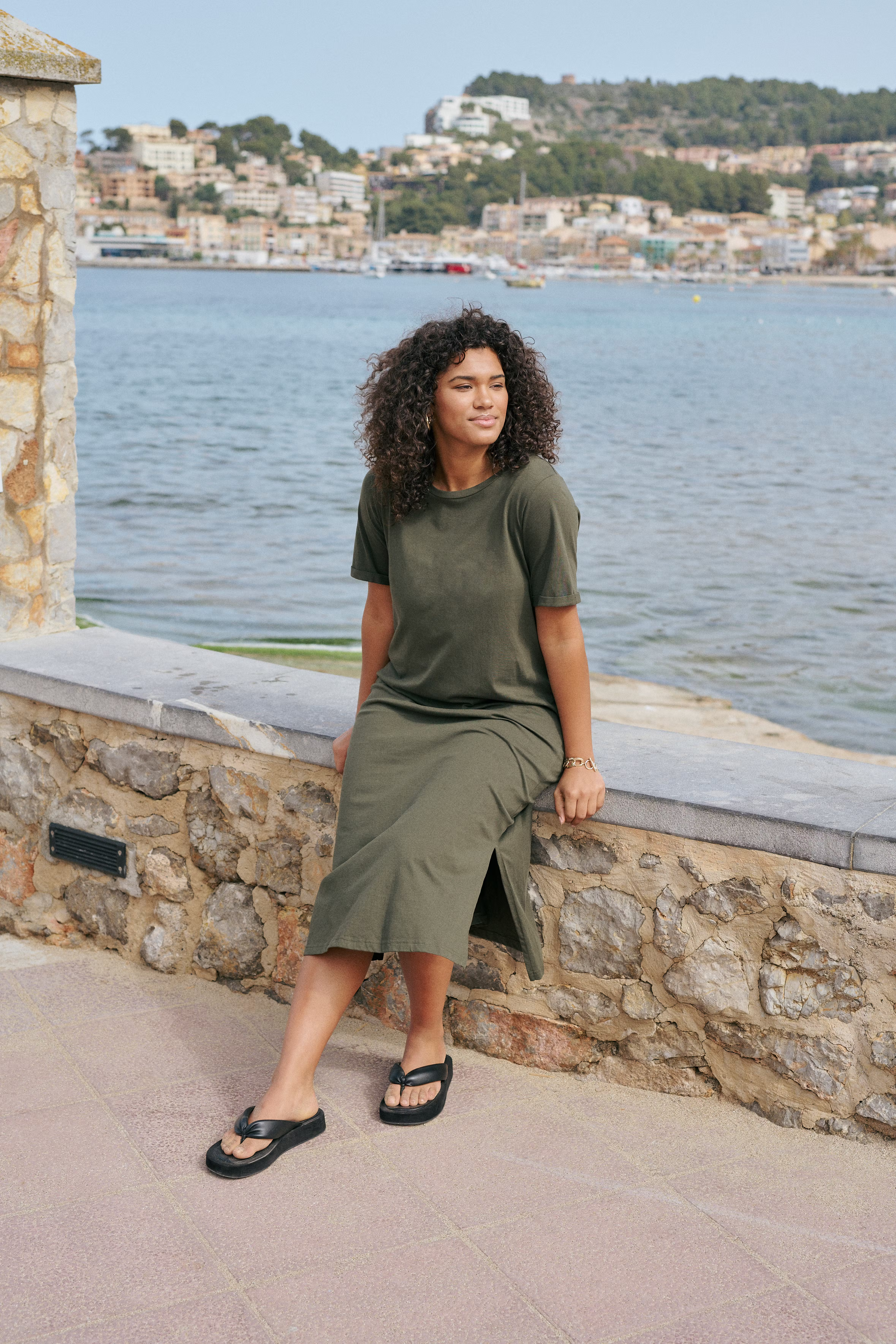 KCcaline Dress LOCATION NONE 10581037-190414