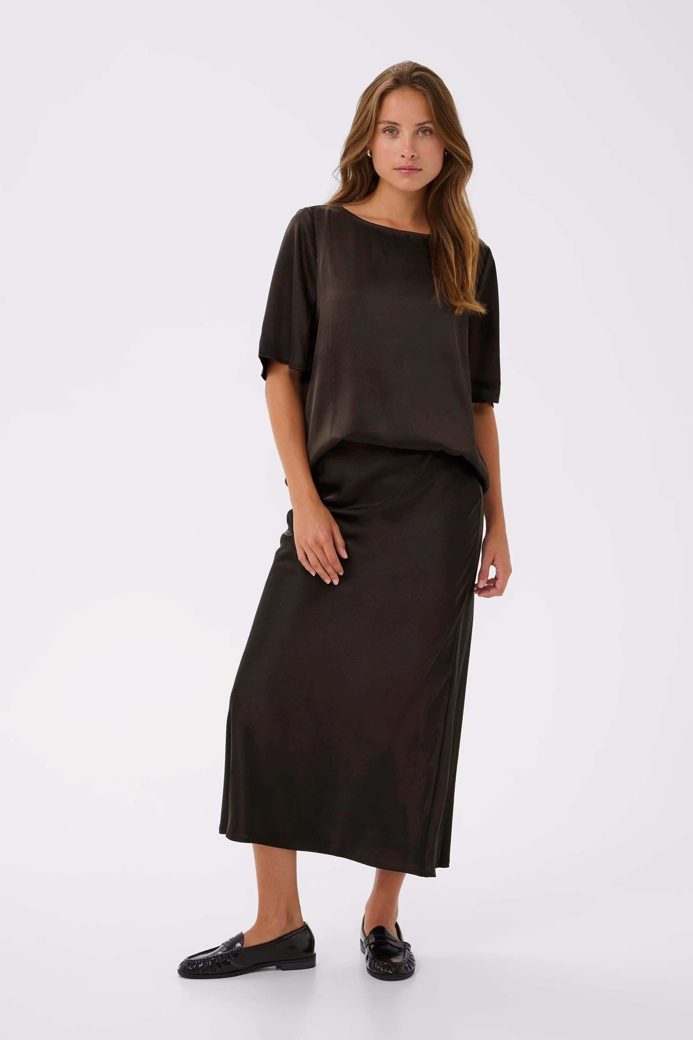 KAlotte Skjørt LOOKBOOK FRONT 10508853-191111