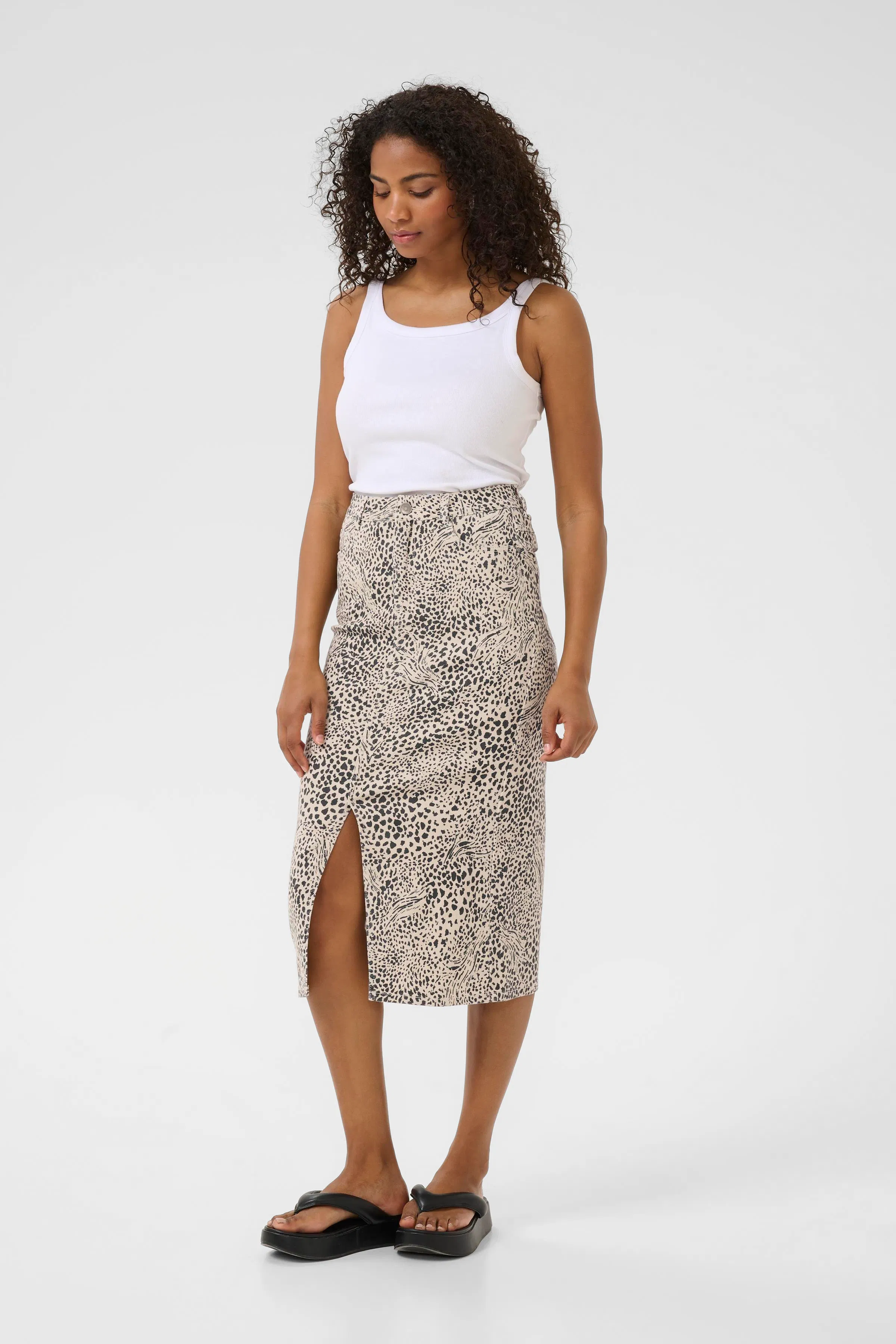 KAlisa Denimskjørt LOOKBOOK FRONT 10509882-107403