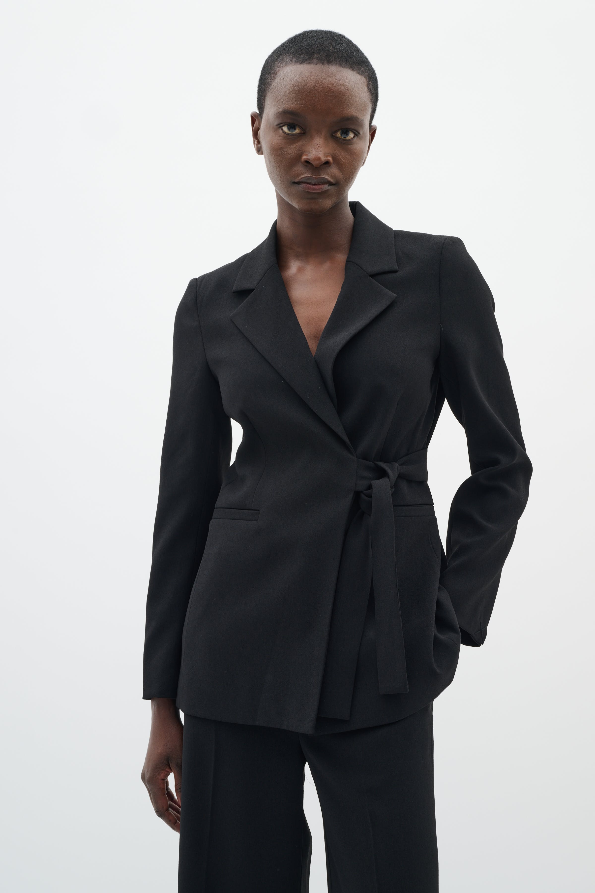 BriezIW Blazer LOOKBOOK FRONT 30111071-194008