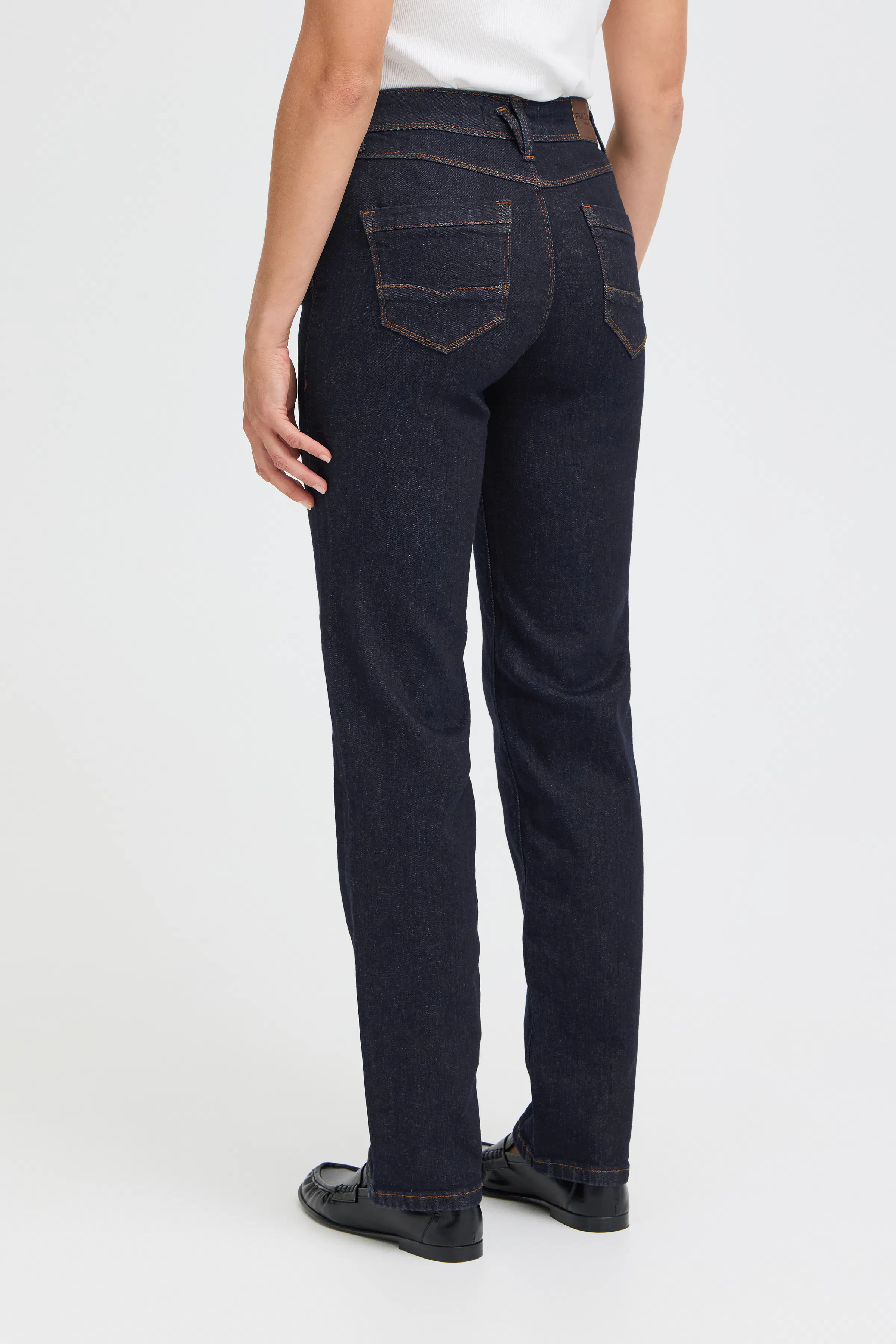 PZKAROLINA HW Jeans Straight Leg LOOKBOOK BACK 50205580-202124