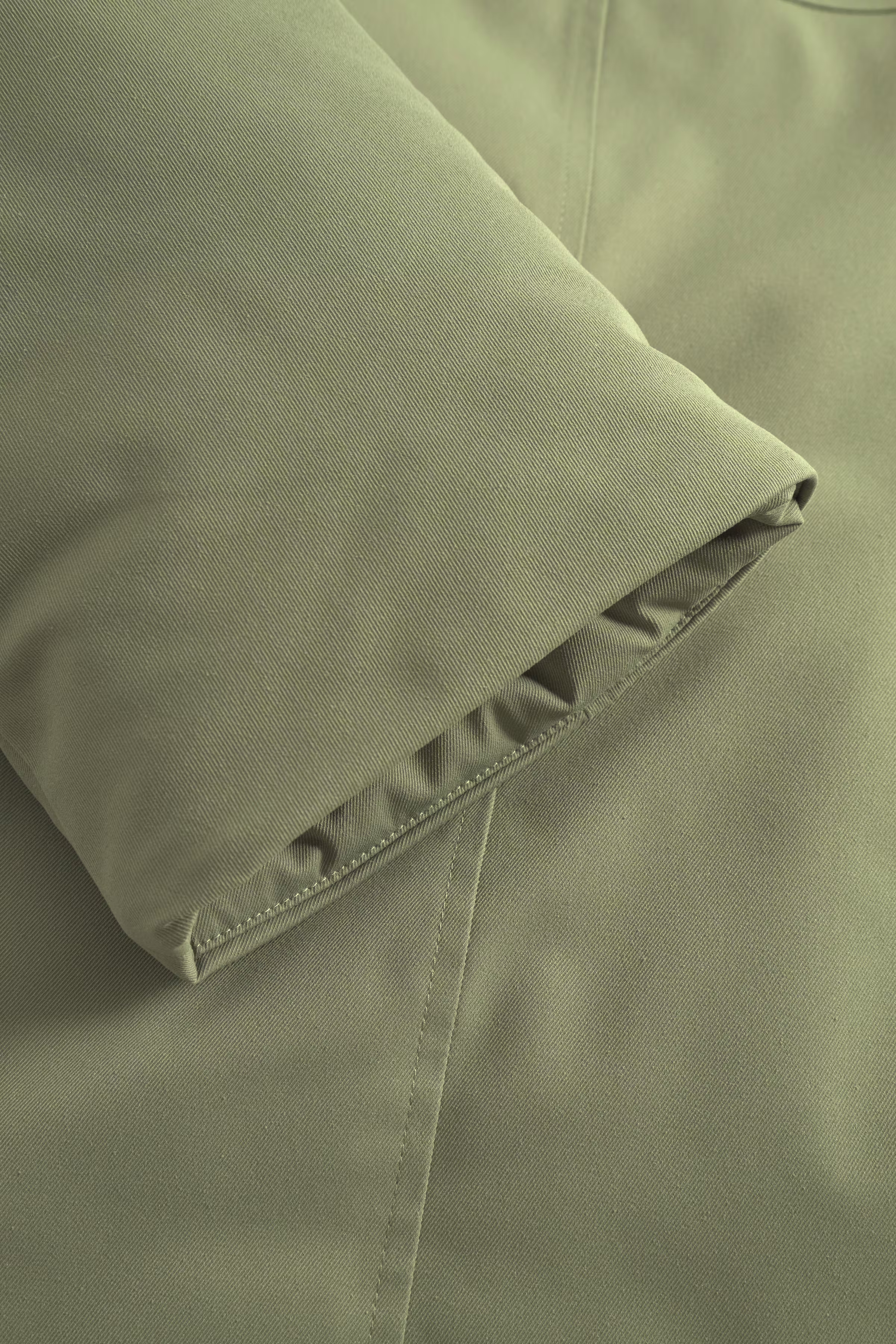 WWHanes Coat PACK DETAIL 30251652-180312