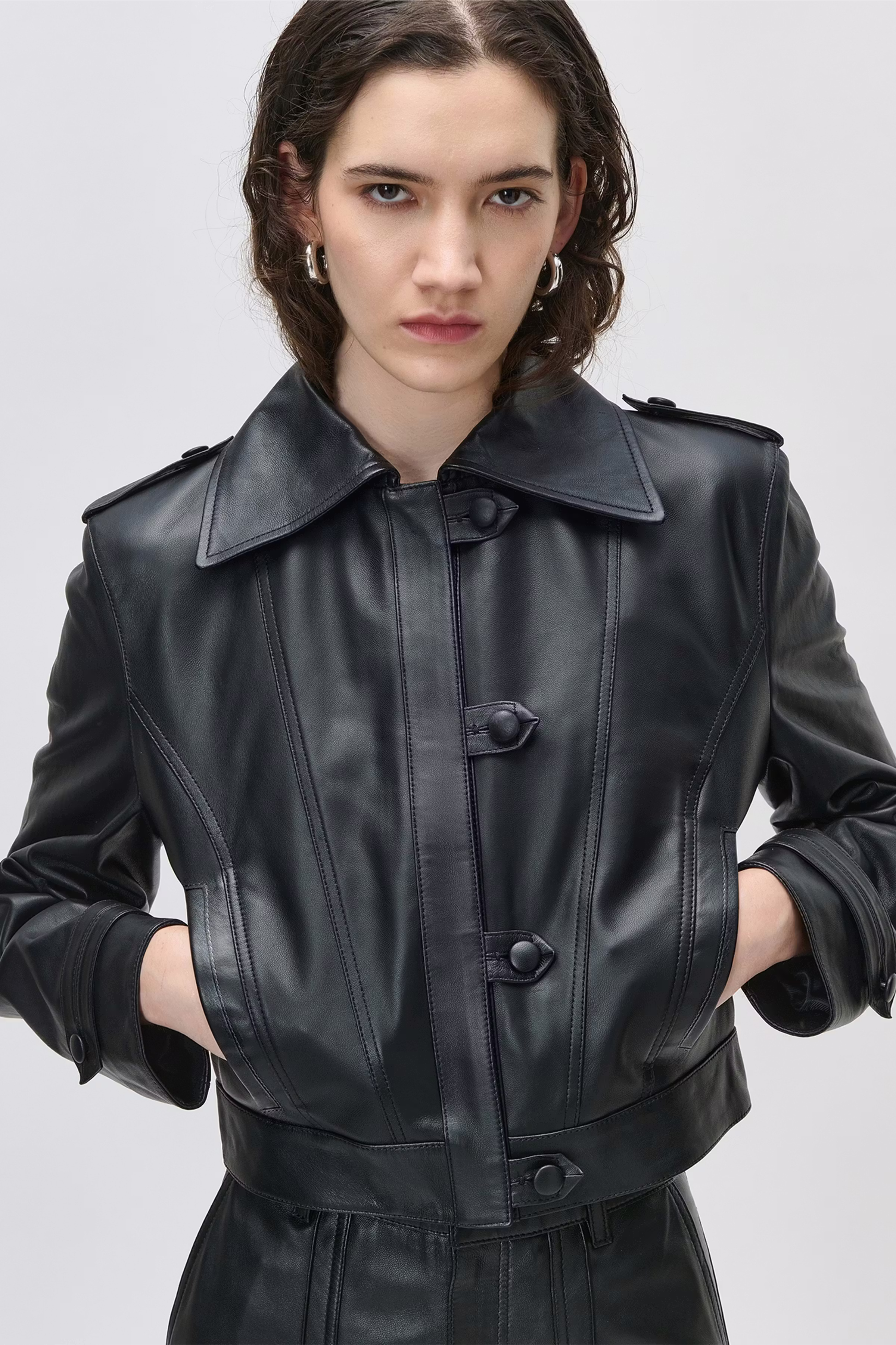 LAUREN JACKE LOOKBOOK DETAIL 30600690-BK999