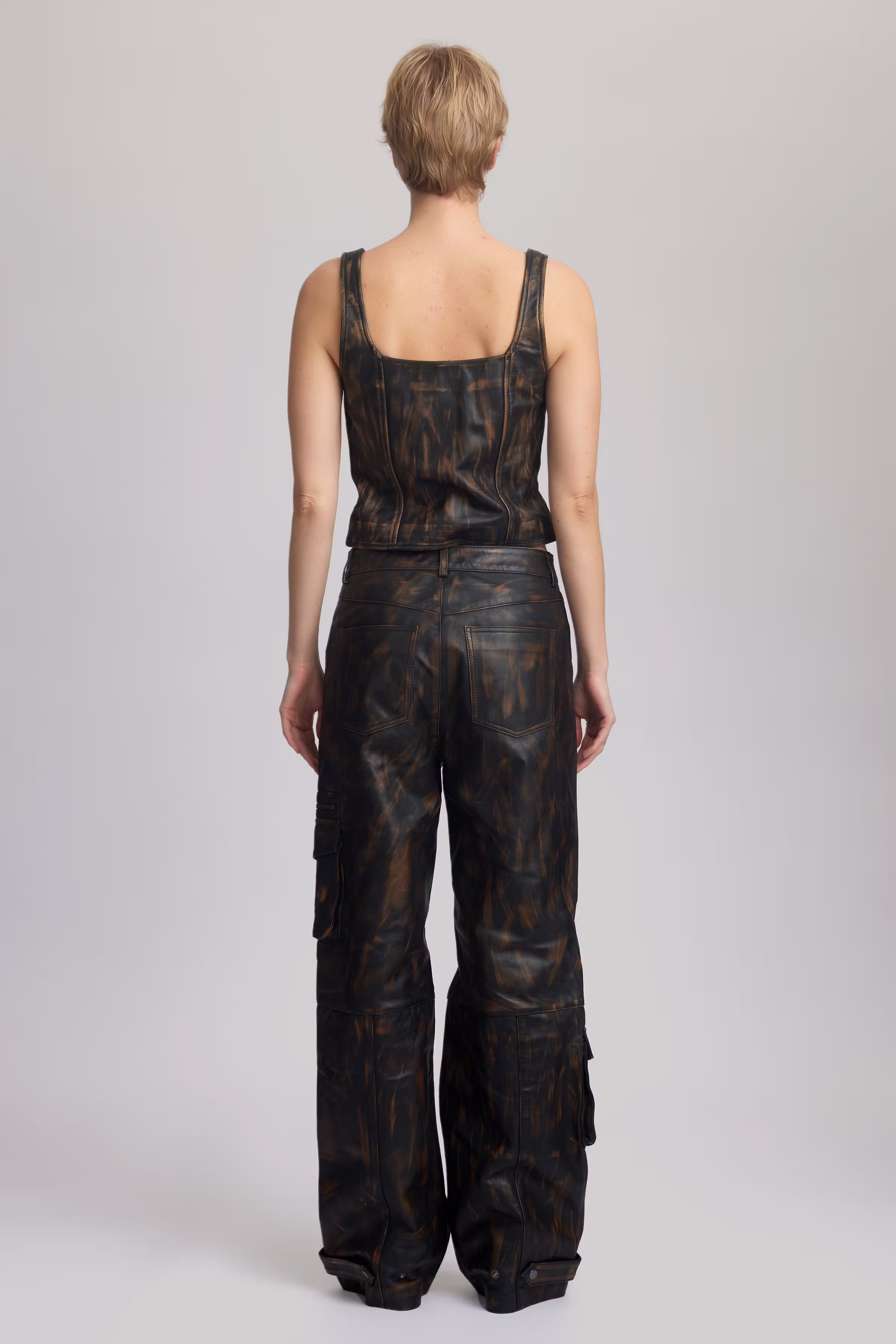 LineraGZ Leather top LOOKBOOK BACK 10909487-106574