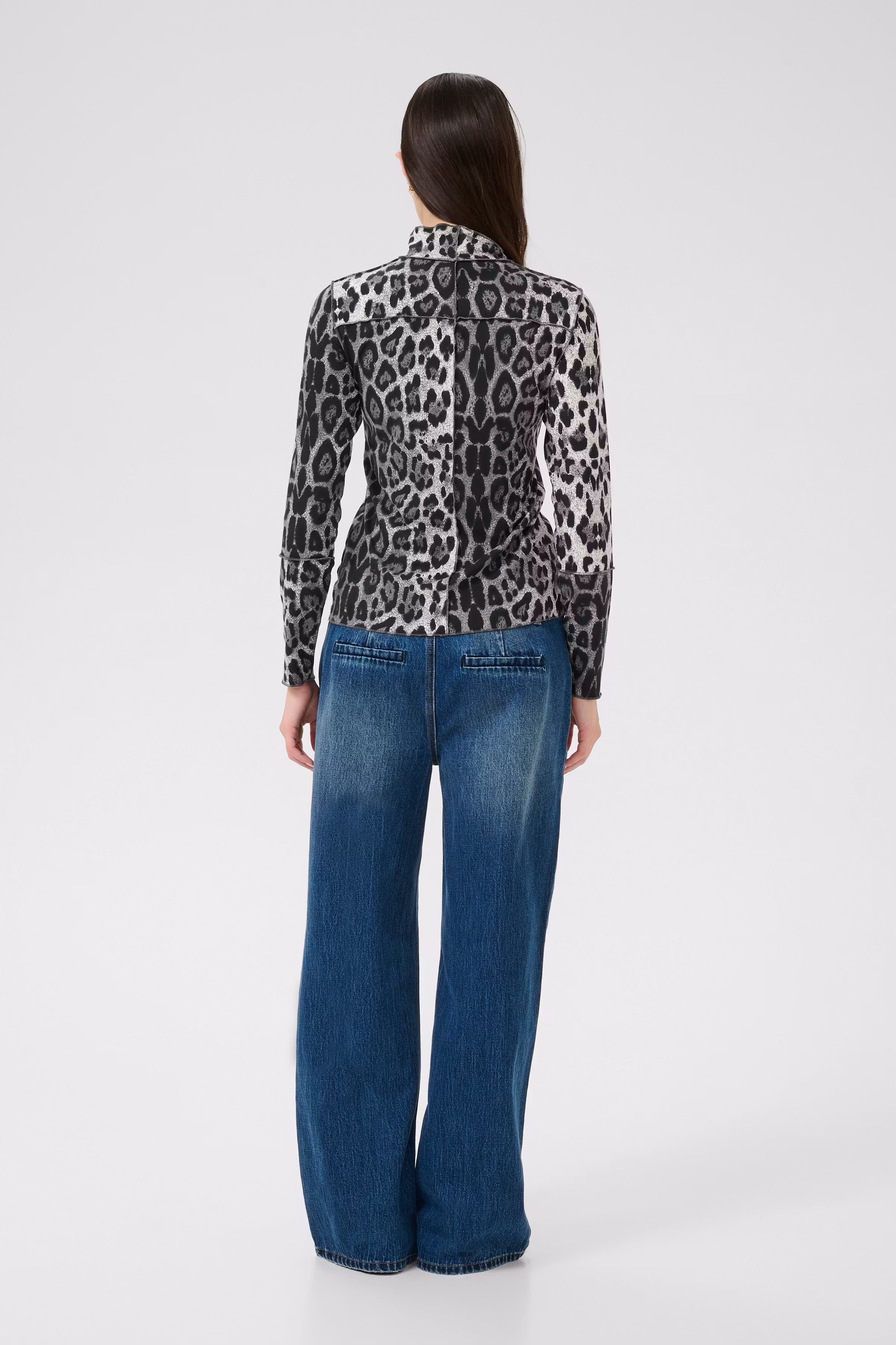 KBPavie Leopard Blouse LOOKBOOK BACK 10105472-108963