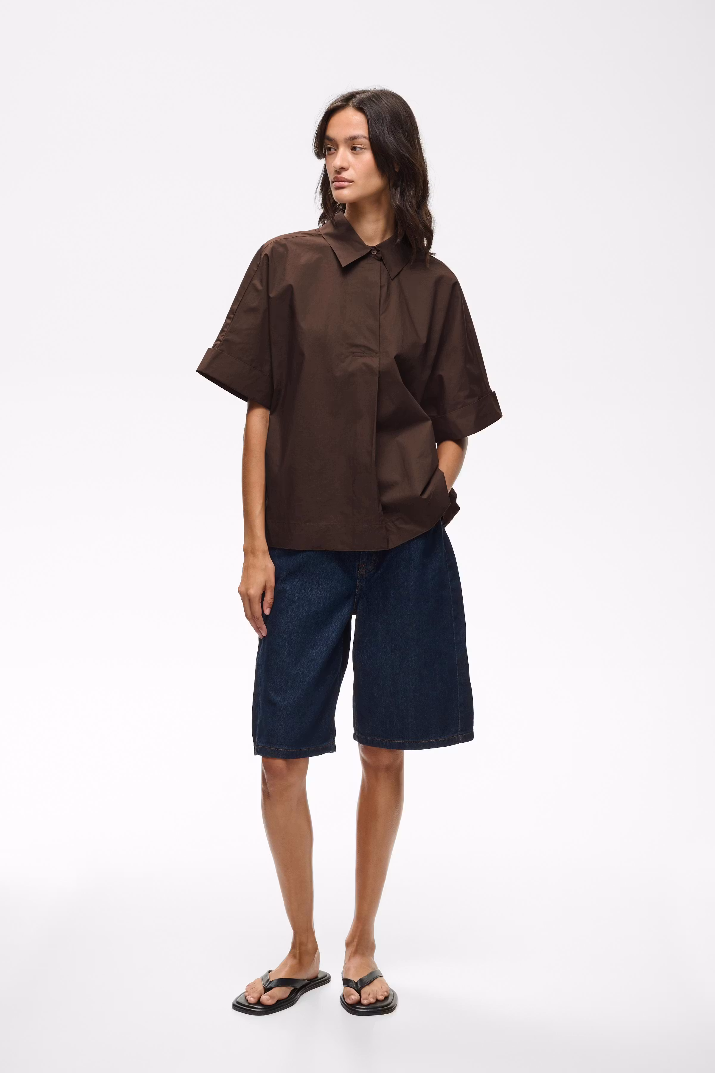 ELLINIW Poplin Bluse LOOKBOOK FRONT 30112537-190915