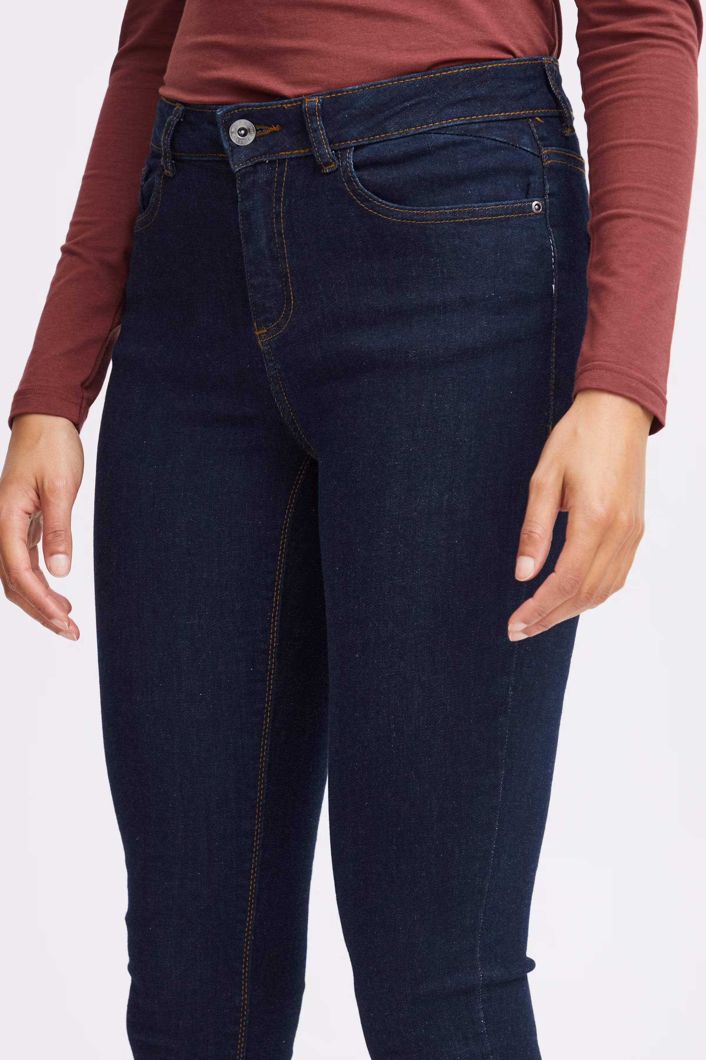 Lola Jeans LOOKBOOK DETAIL 20803214-200462