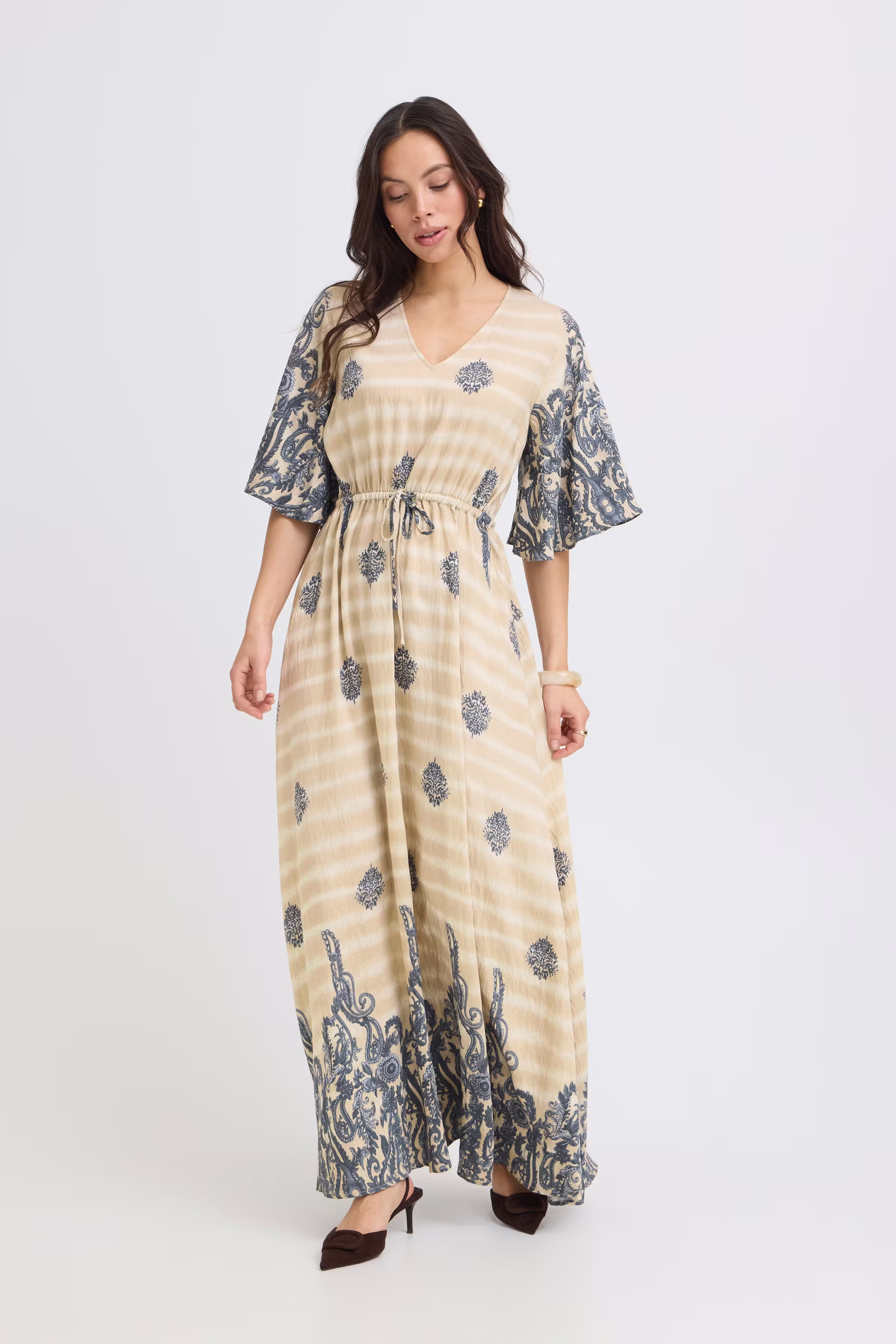 BYILIAN Kjole LOOKBOOK FRONT 20819256-900010497