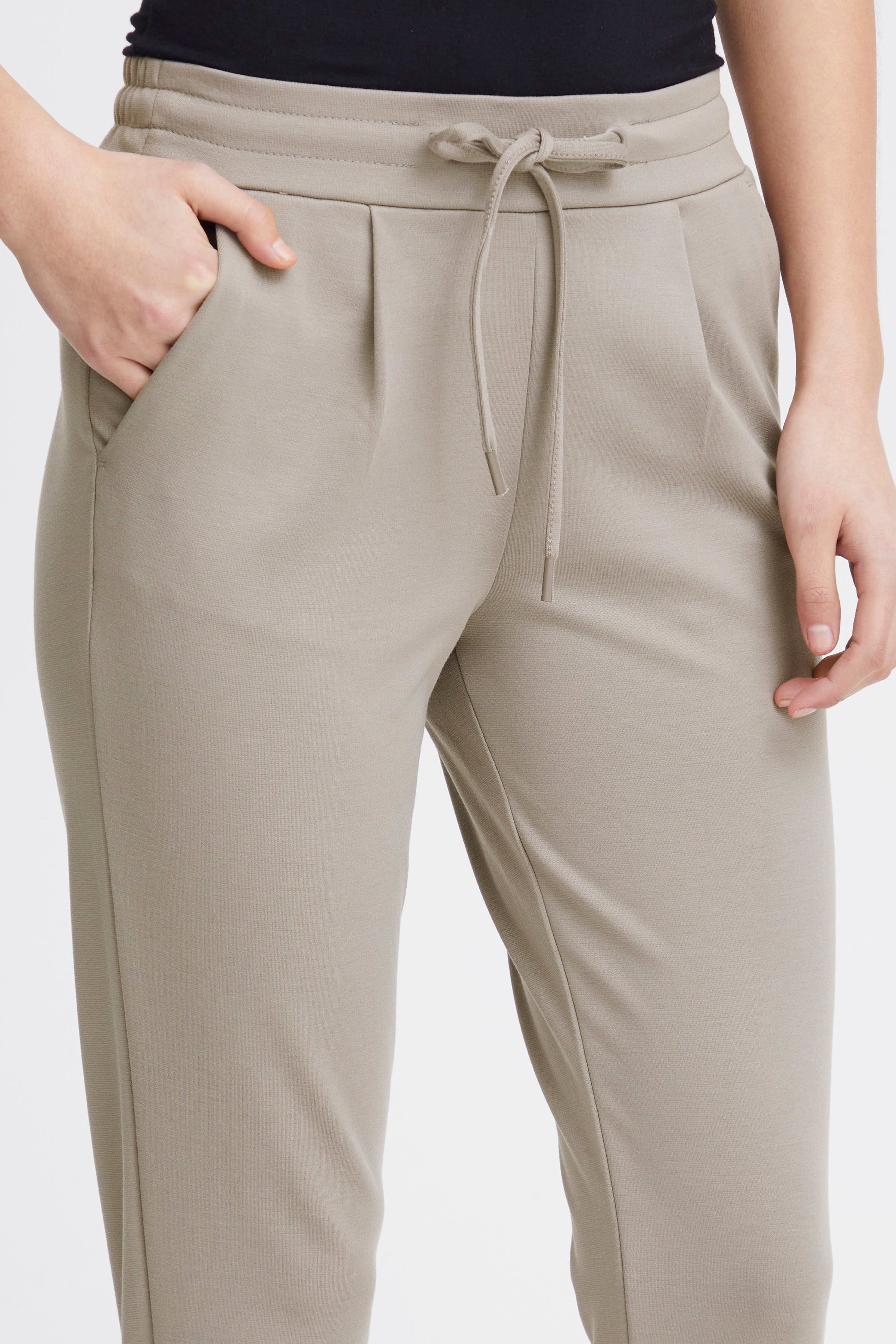 IHKATE Bukser LOOKBOOK DETAIL 20104757-181210