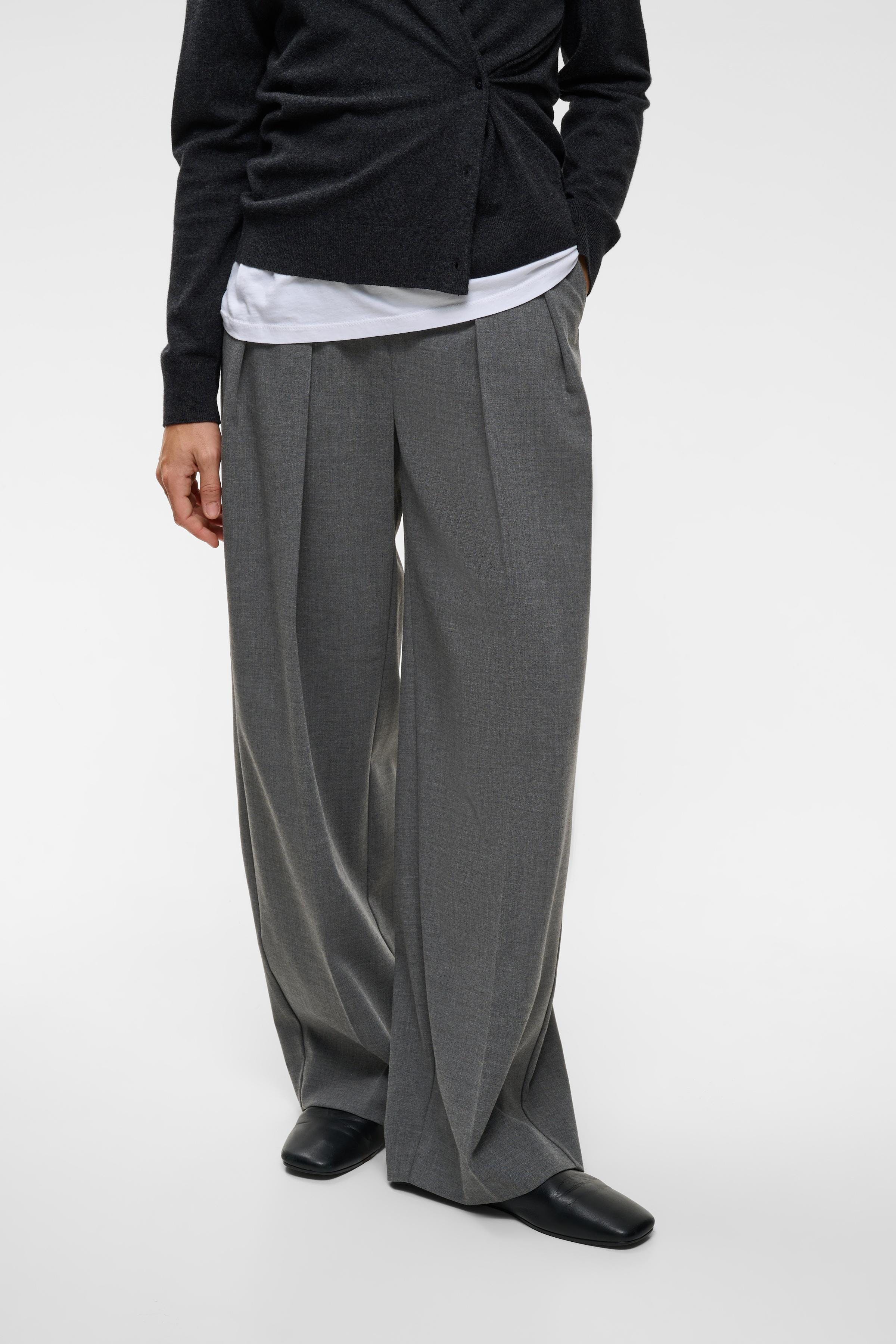LOSANIW Trousers LOOKBOOK FRONT 30113708-300596