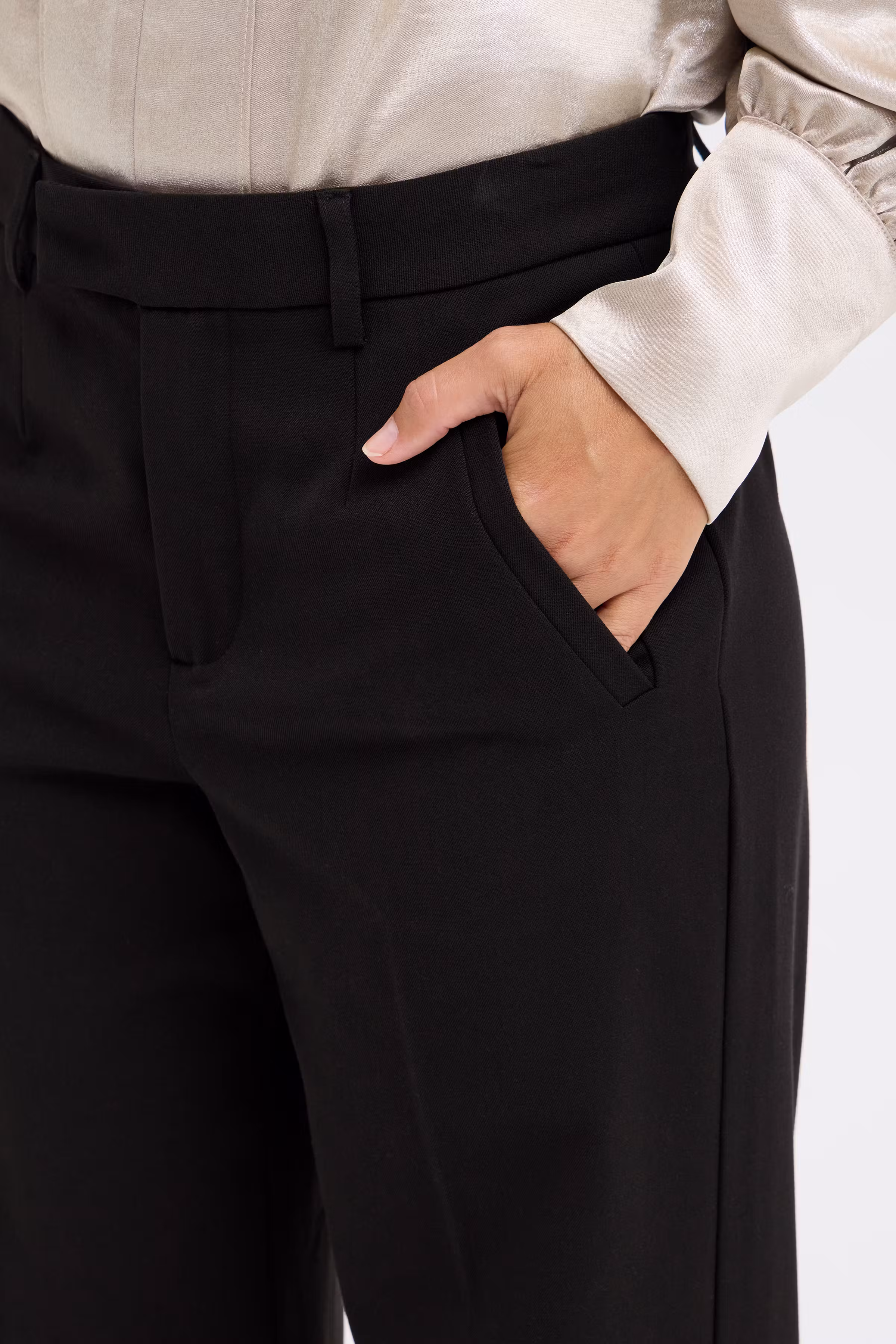 PZLEONORA Broek LOOKBOOK DETAIL 50206251-193911