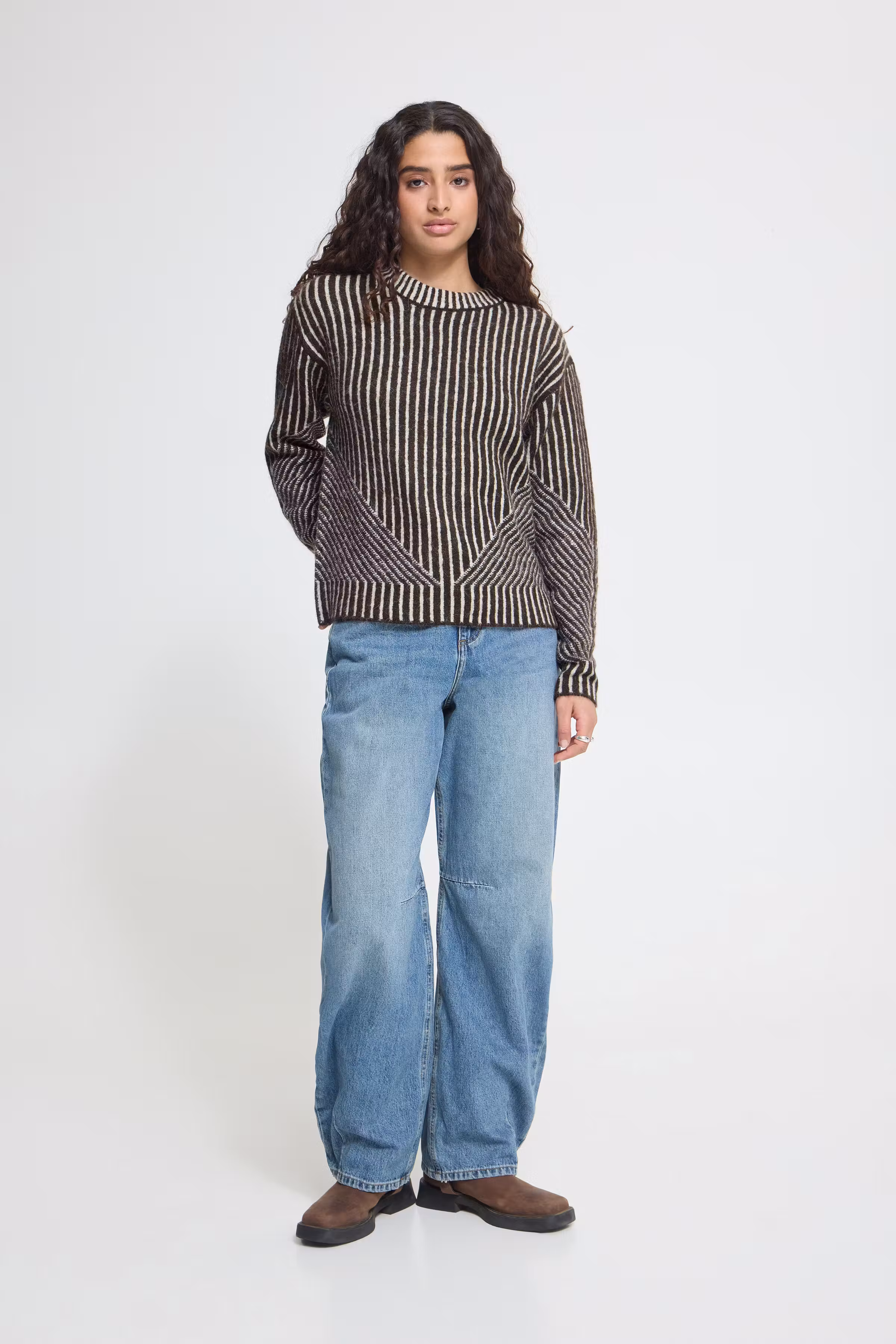 IHKAMARA Pullover LOOKBOOK FRONT 20126241-900014217