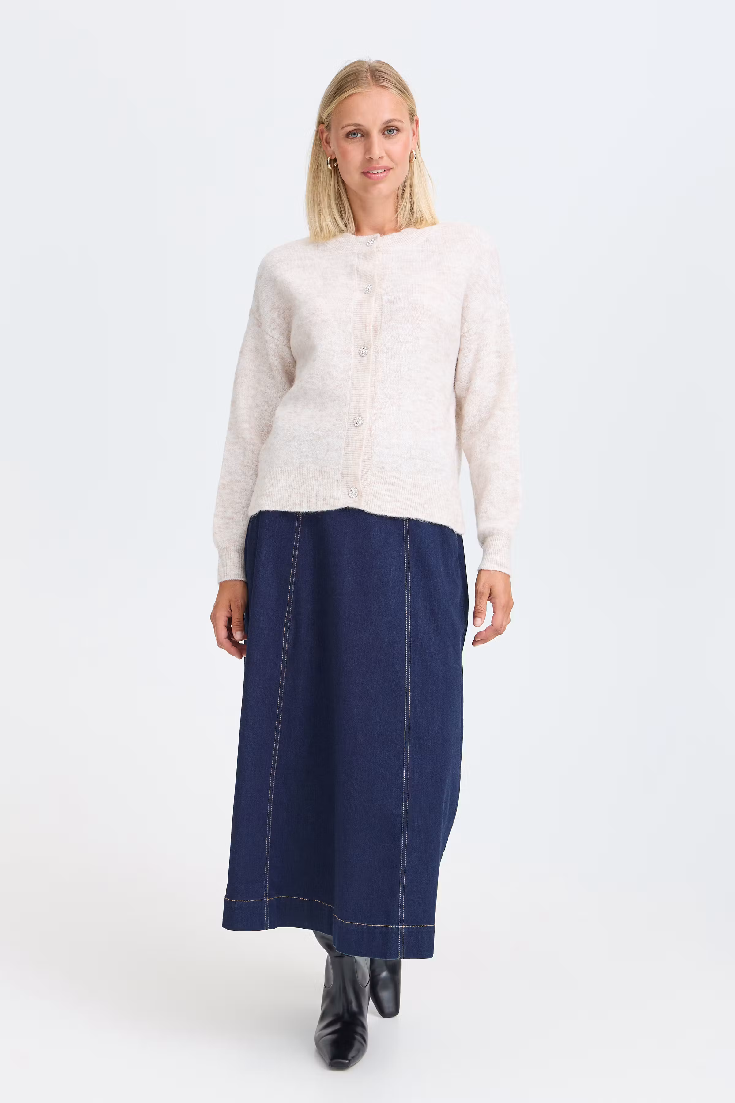 FRSANNY Cardigan LOOKBOOK FRONT 20618378-1304011