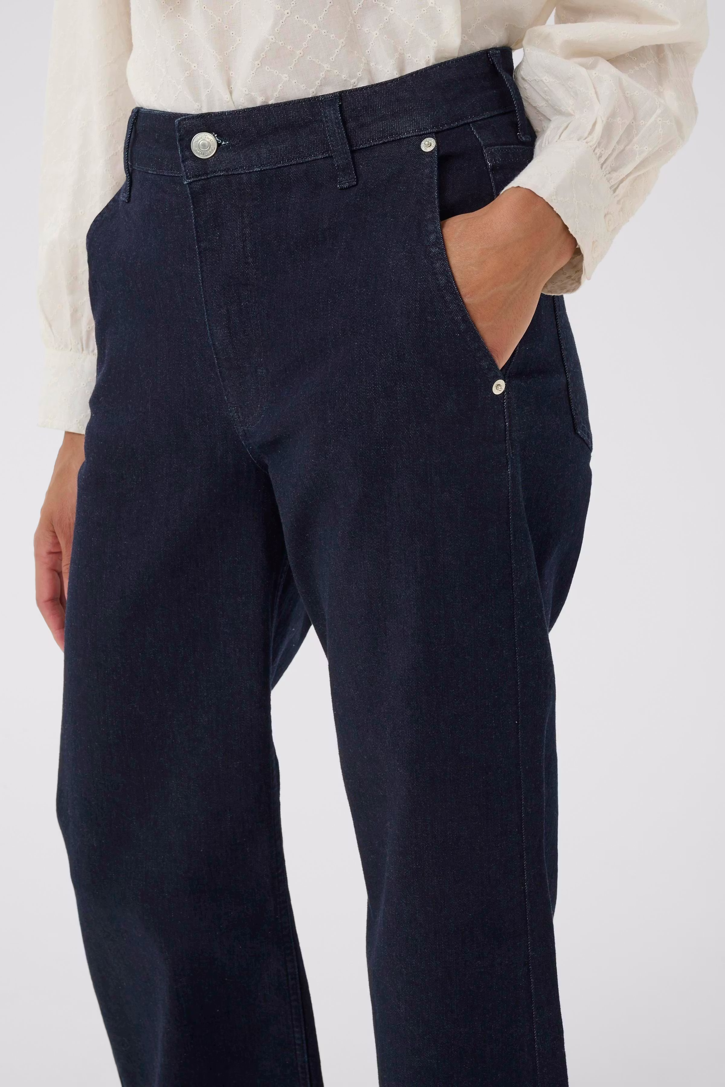 SafinaPW Jeans LOOKBOOK DETAIL 30309942-300159