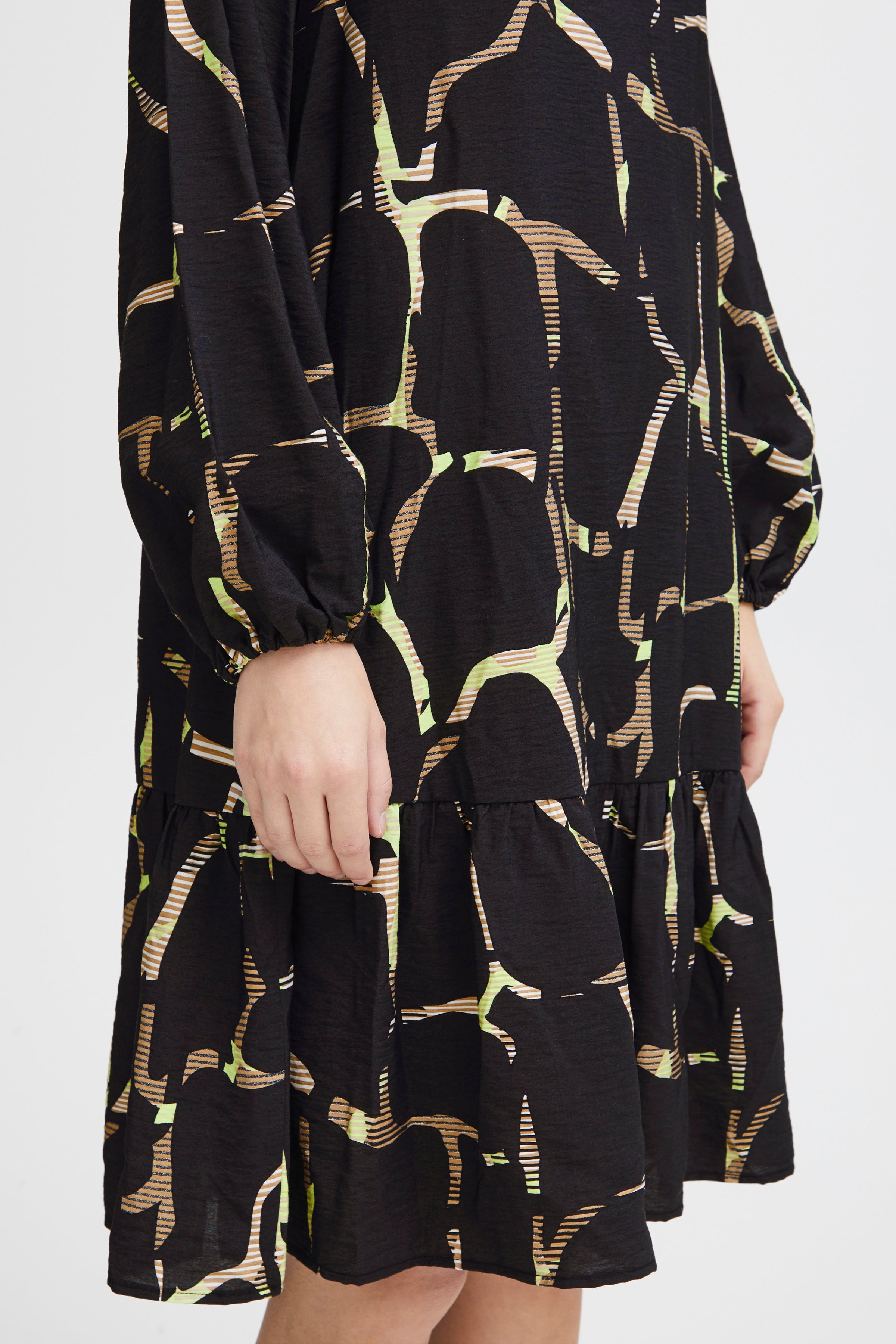 BYIBINE Kjole LOOKBOOK DETAIL 20814303-200453