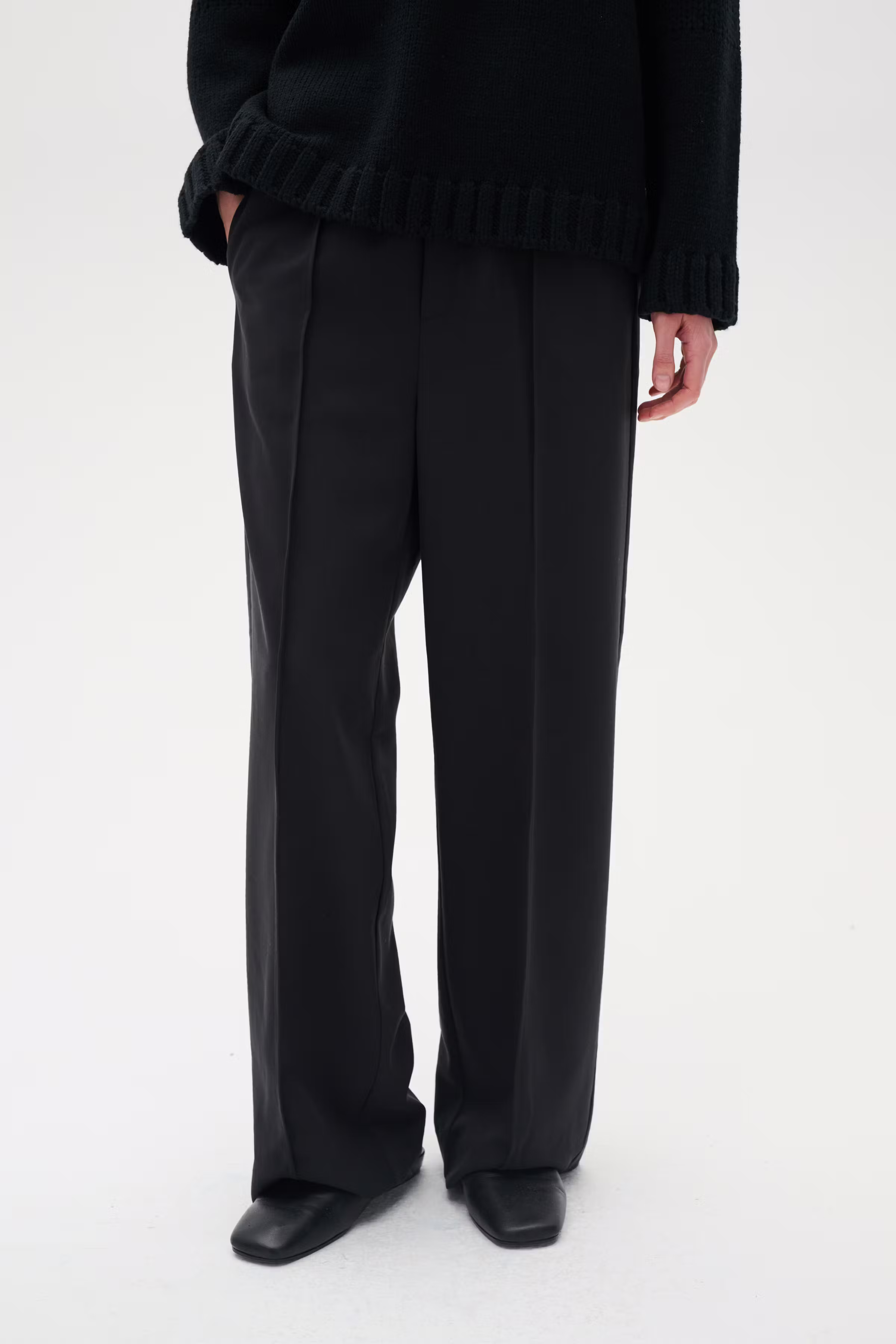 UmeekaIW Hose LOOKBOOK FRONT 30110059-194008