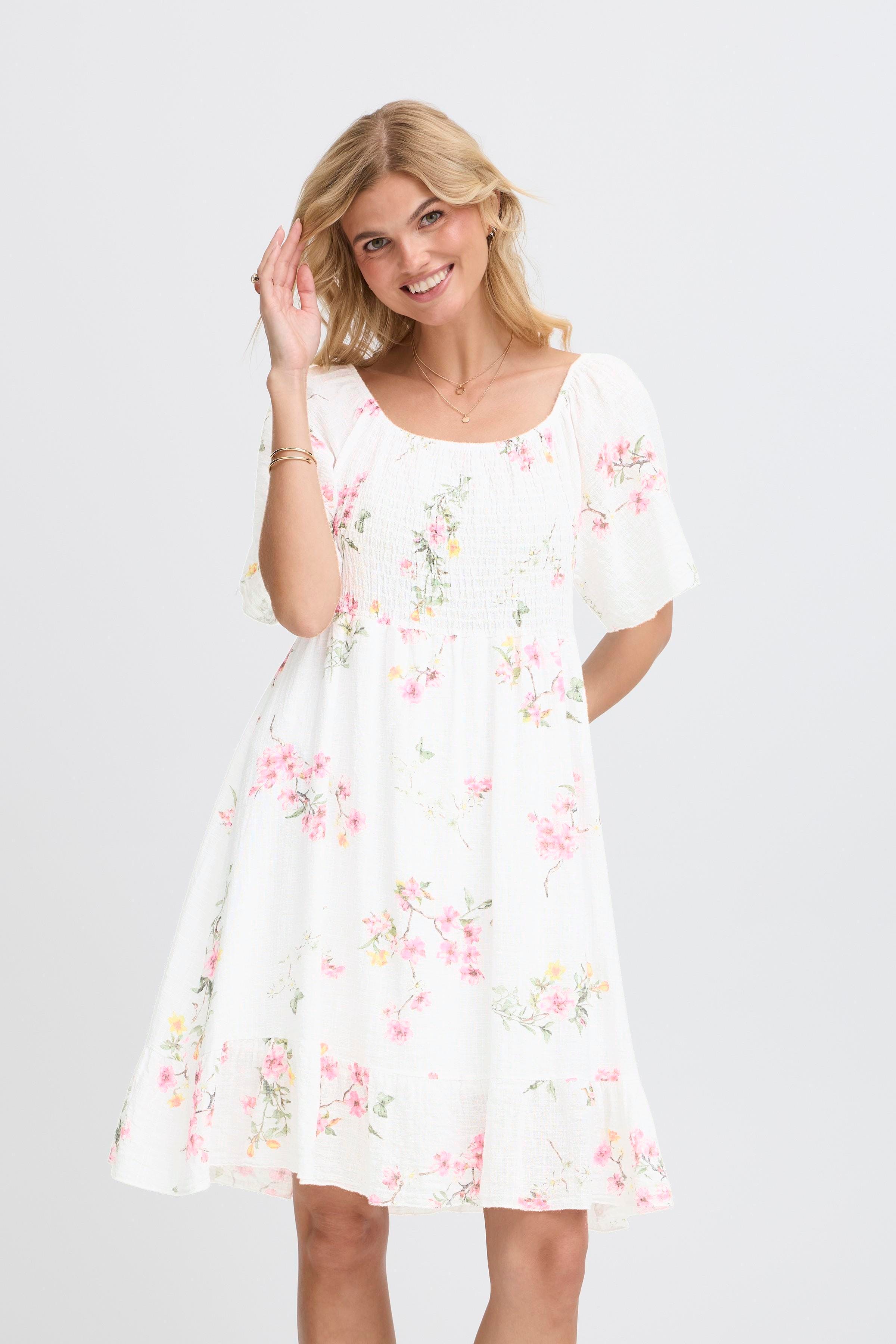 SBALEXA Dress LOOKBOOK FRONT 22100968-110602