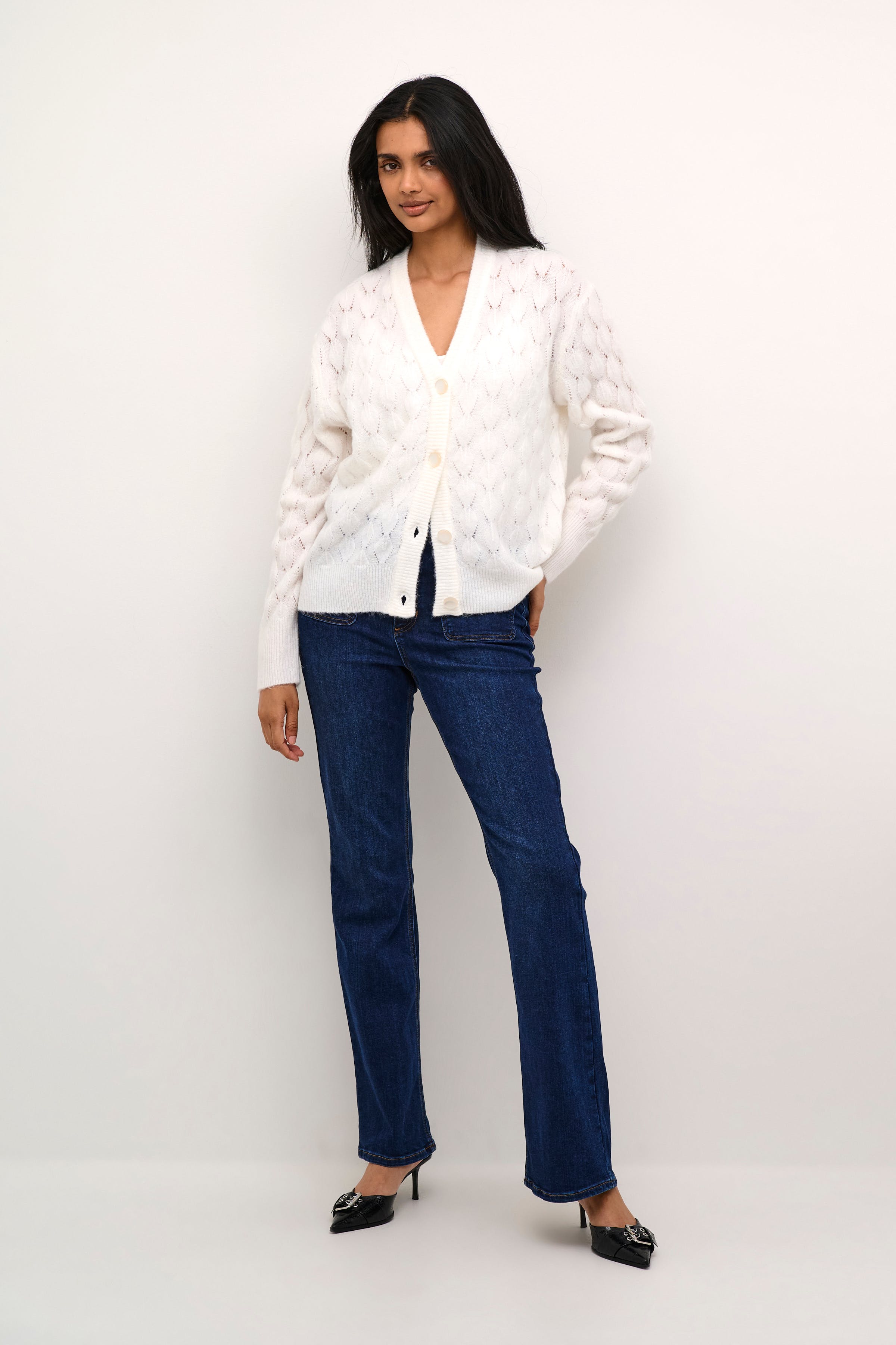 KAsinem Flared Jeans LOOKBOOK FRONT 10508464-100316