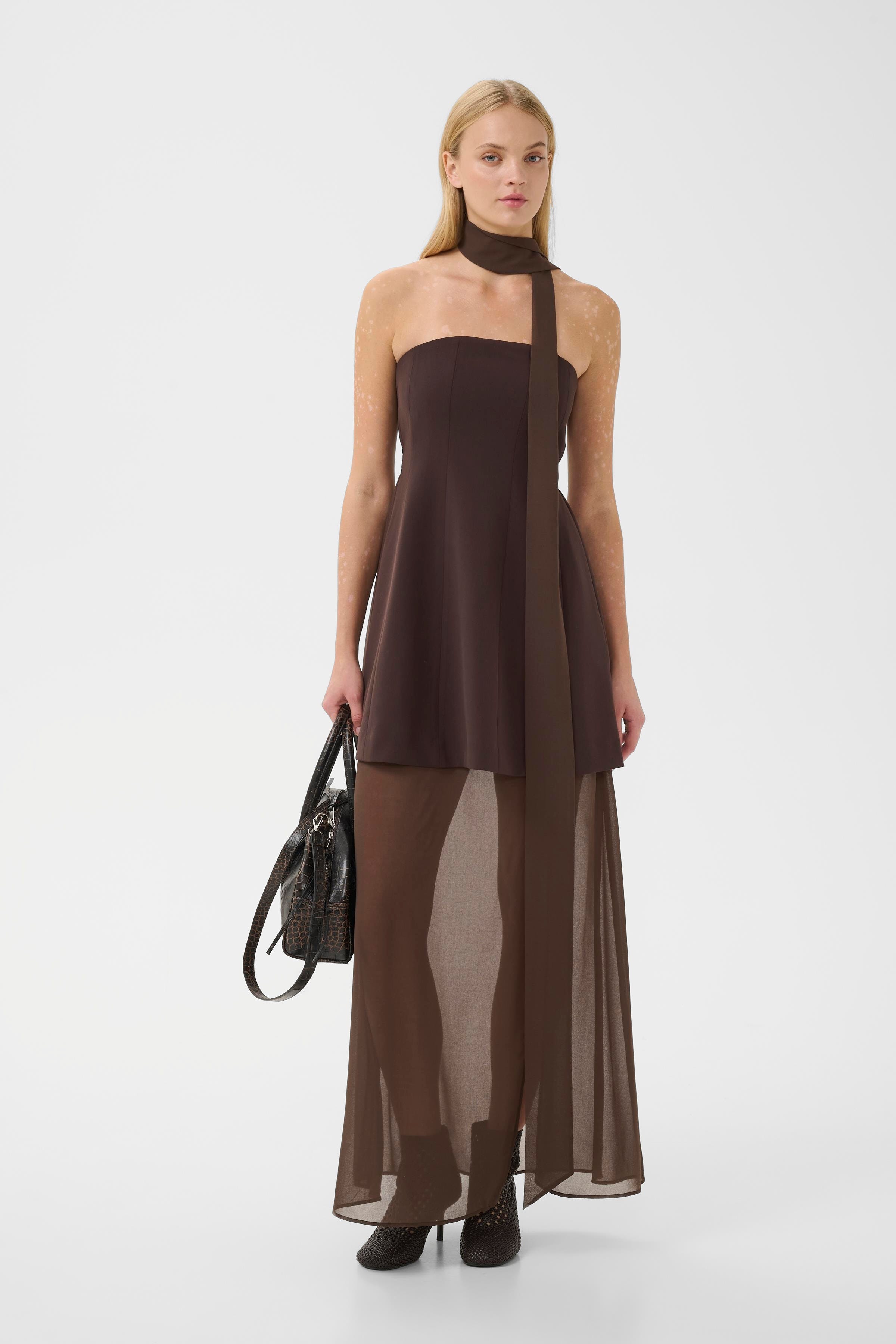 GZraya Dress LOOKBOOK FRONT 10911336-191106