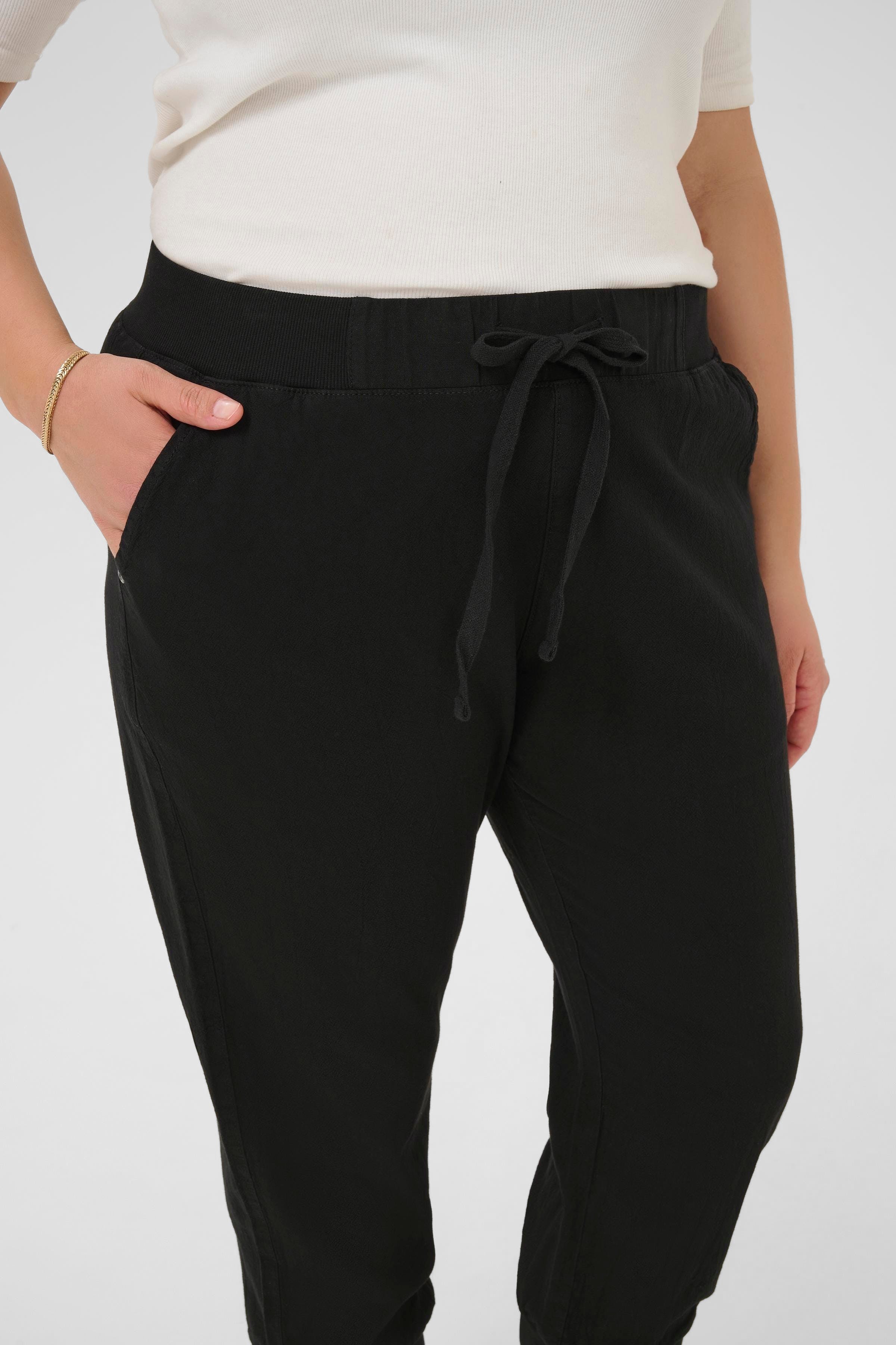 KCnana Caprihose LOOKBOOK DETAIL 10580057-50600