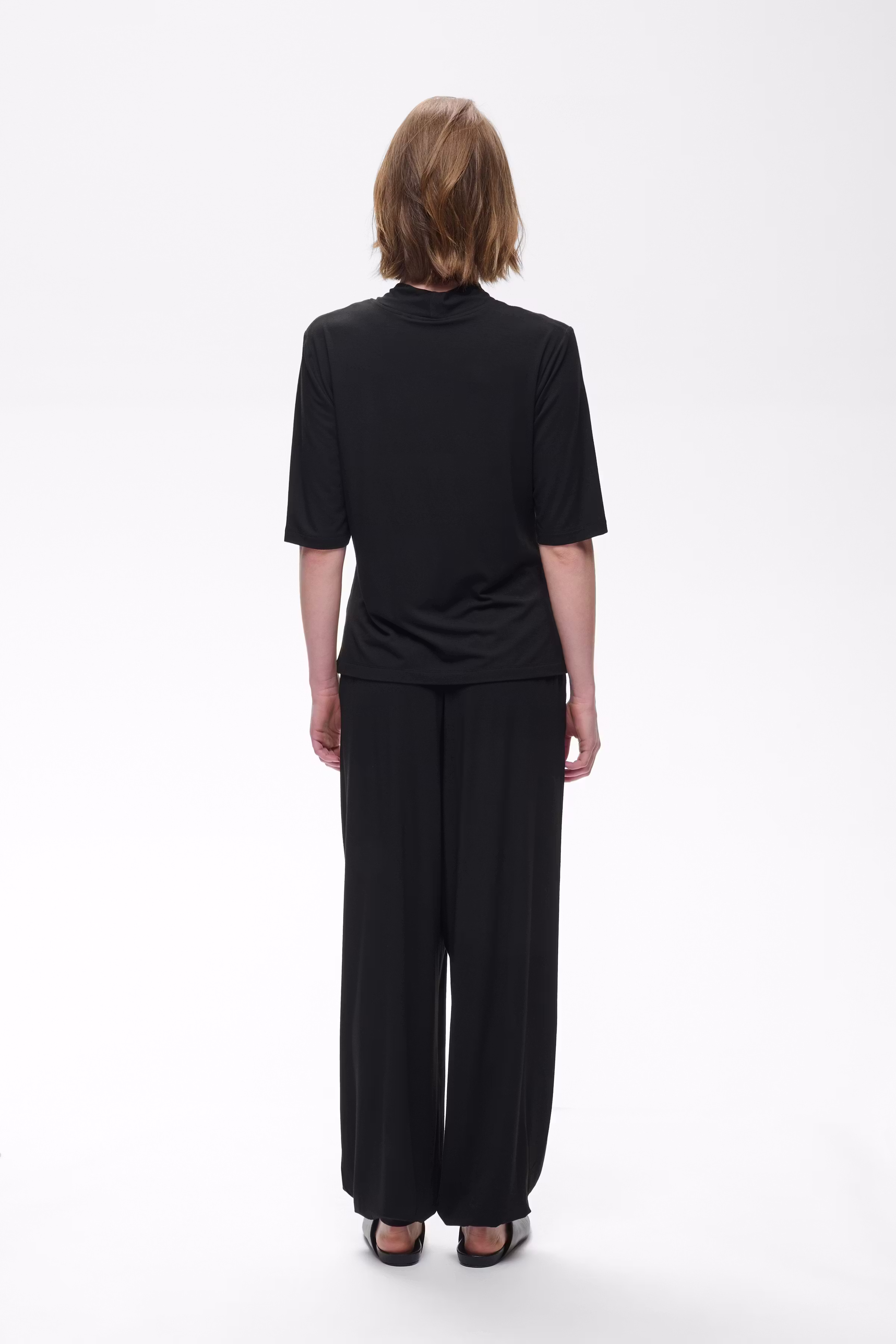 TalishaIW T-shirt LOOKBOOK BACK 30111317-194008