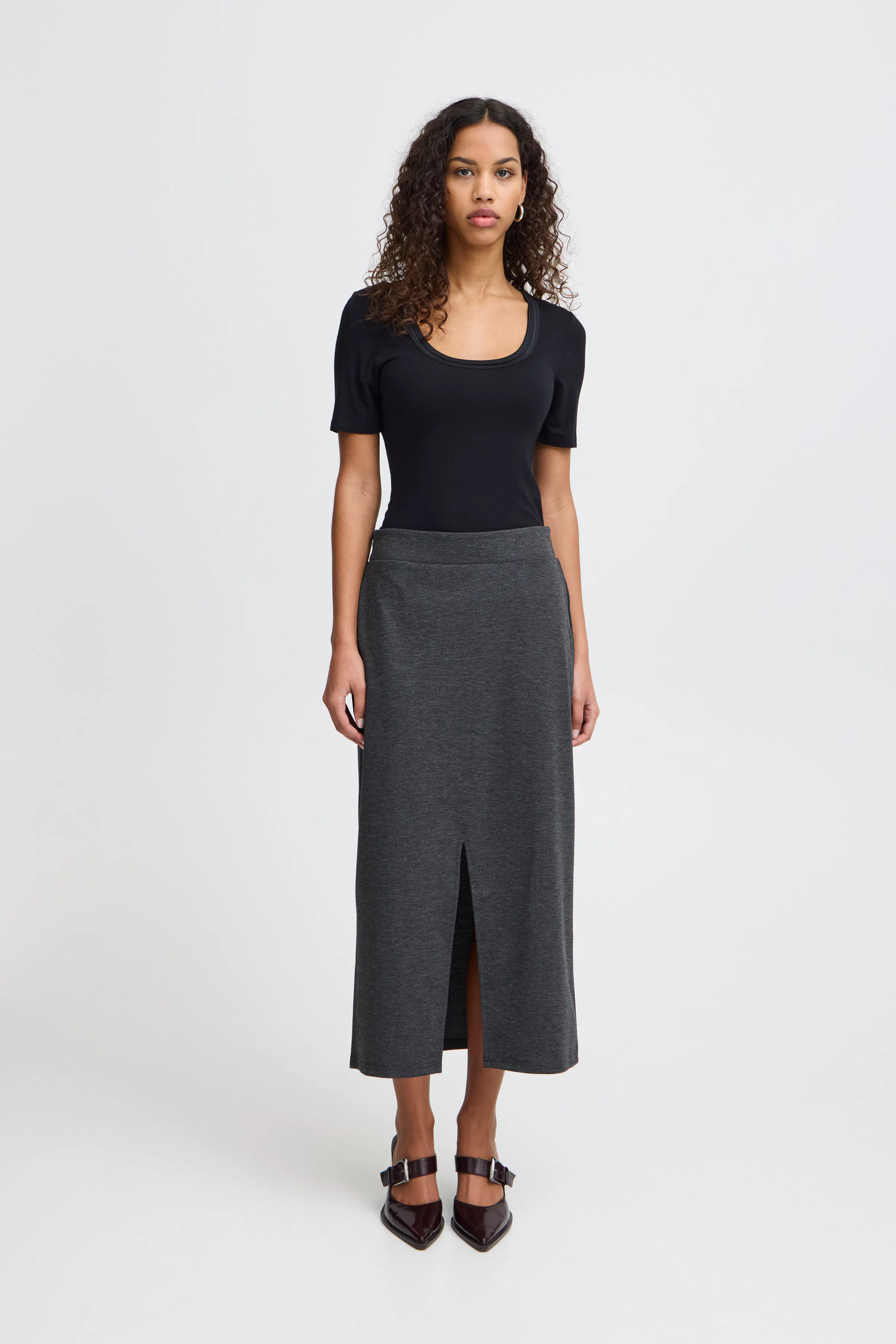 IXKATE Rock LOOKBOOK FRONT 20121901-200319